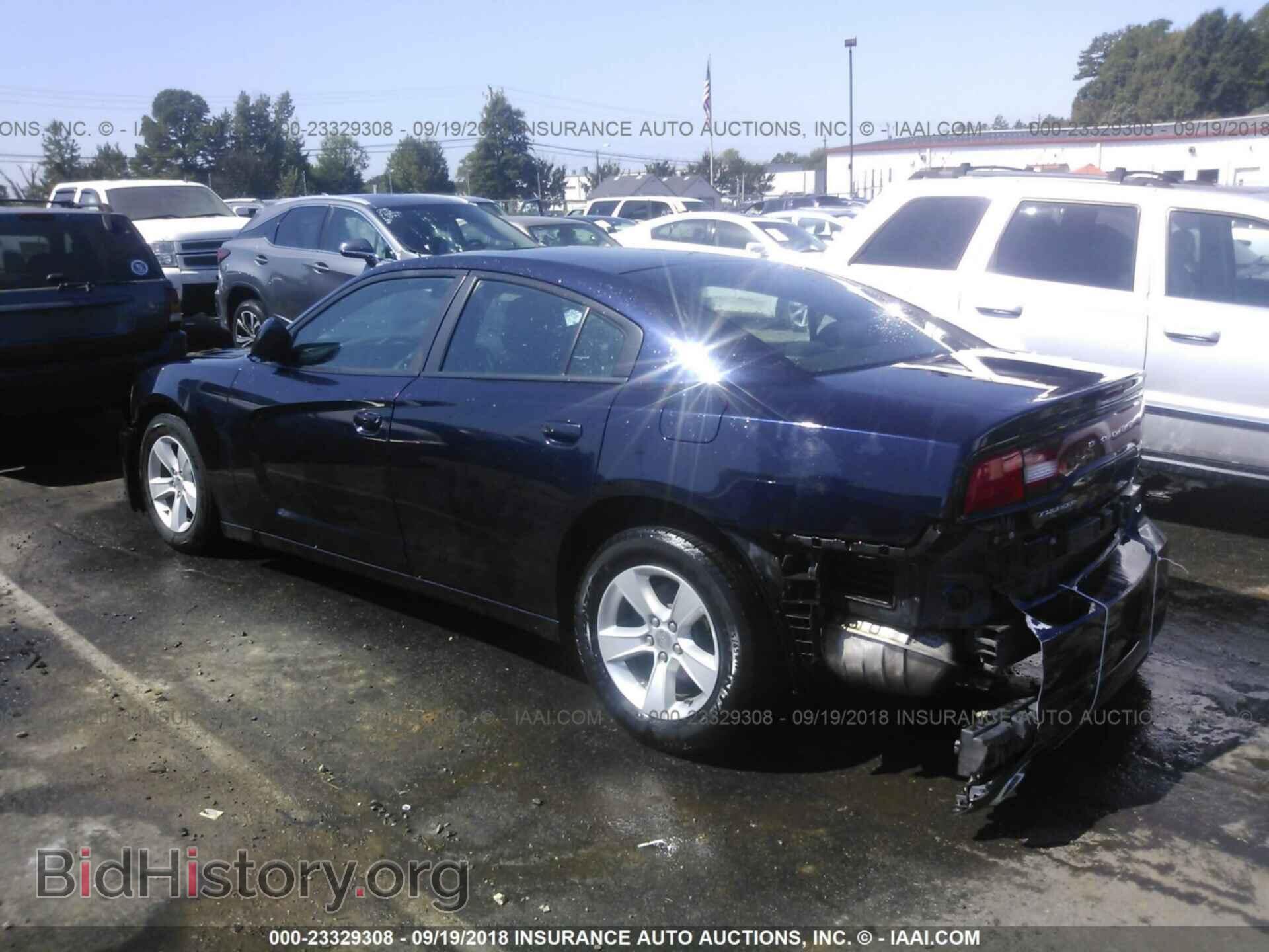2012 Dodge Charger - VIN: 2C3CDXBG3CH262720 - Фото 3