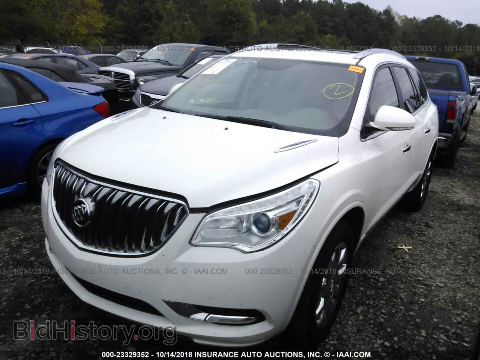 2014 Buick Enclave - VIN: 5GAKVBKD5EJ166877 - Фото 2