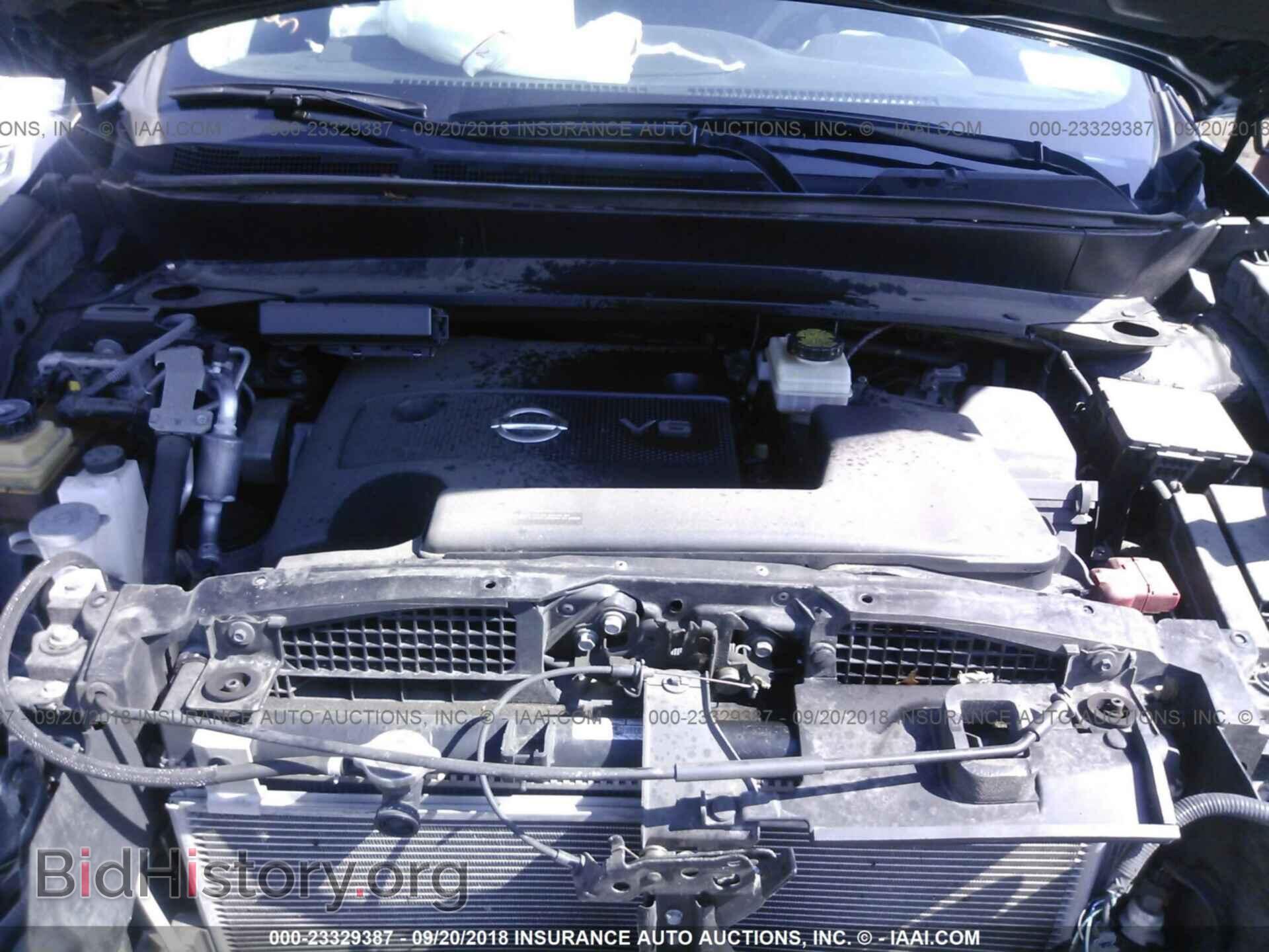 2015 Nissan Pathfinder - VIN: 5N1AR2MM4FC704742 - Фото 9