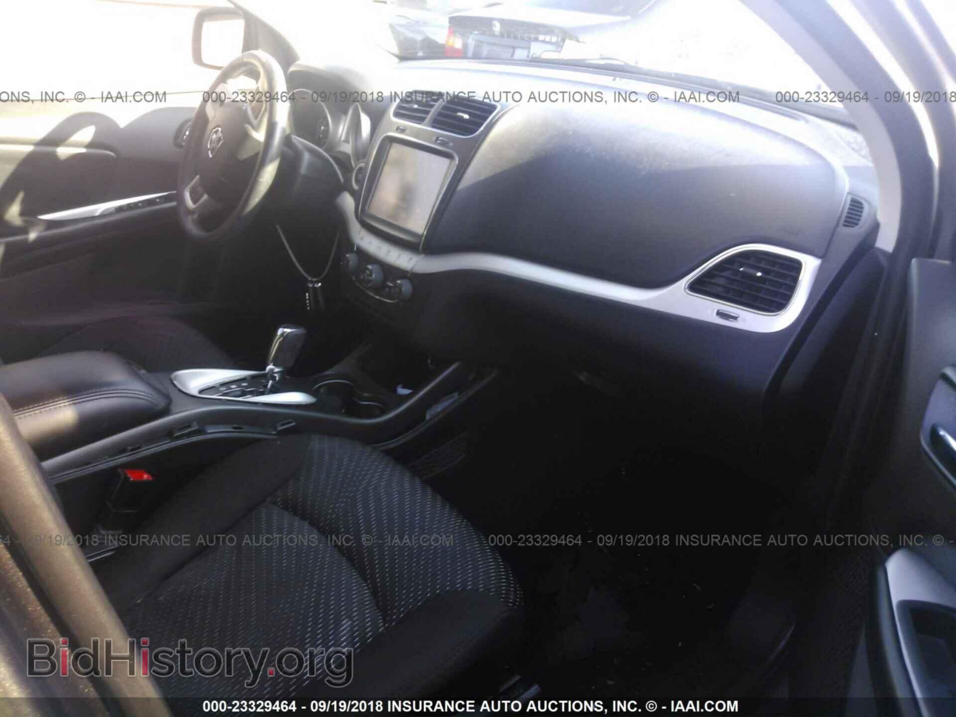 2014 Dodge Journey - VIN: 3C4PDCBB5ET150635 - Photo 5