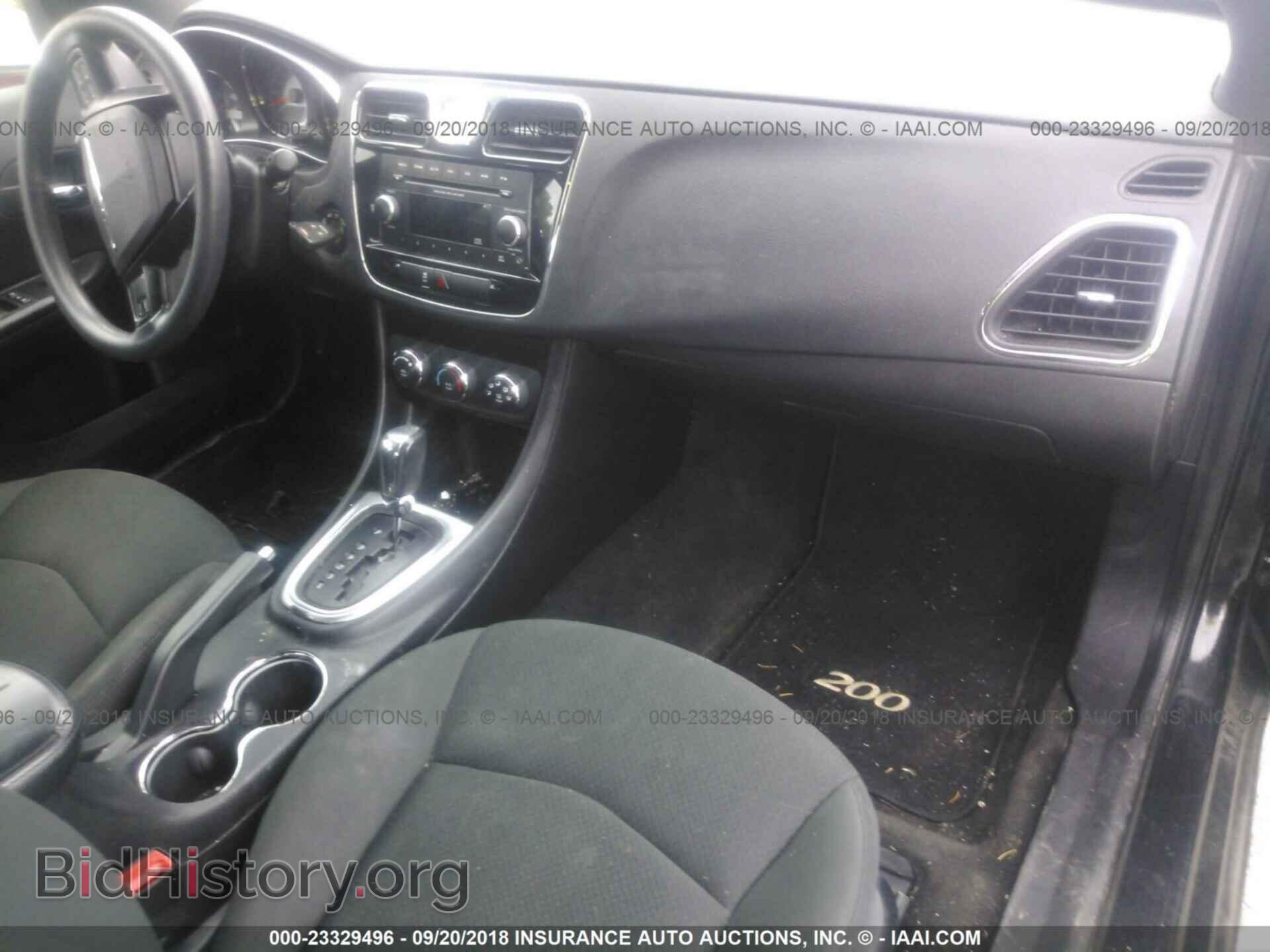 2012 Chrysler 200 - VIN: 1C3CCBAB9CN149793 - Photo 5
