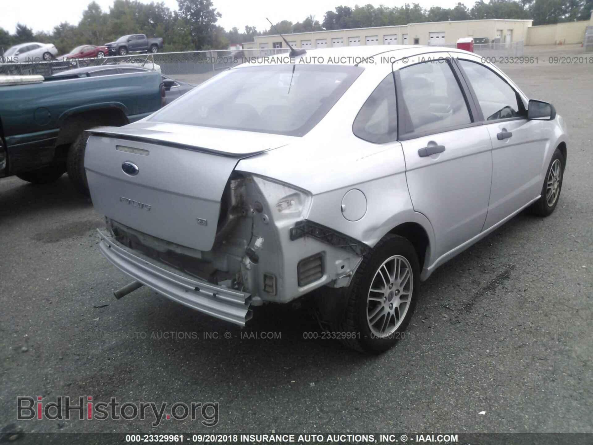 2011 FORD FOCUS - VIN: 1FAHP3FN8BW133260 - Фото 4