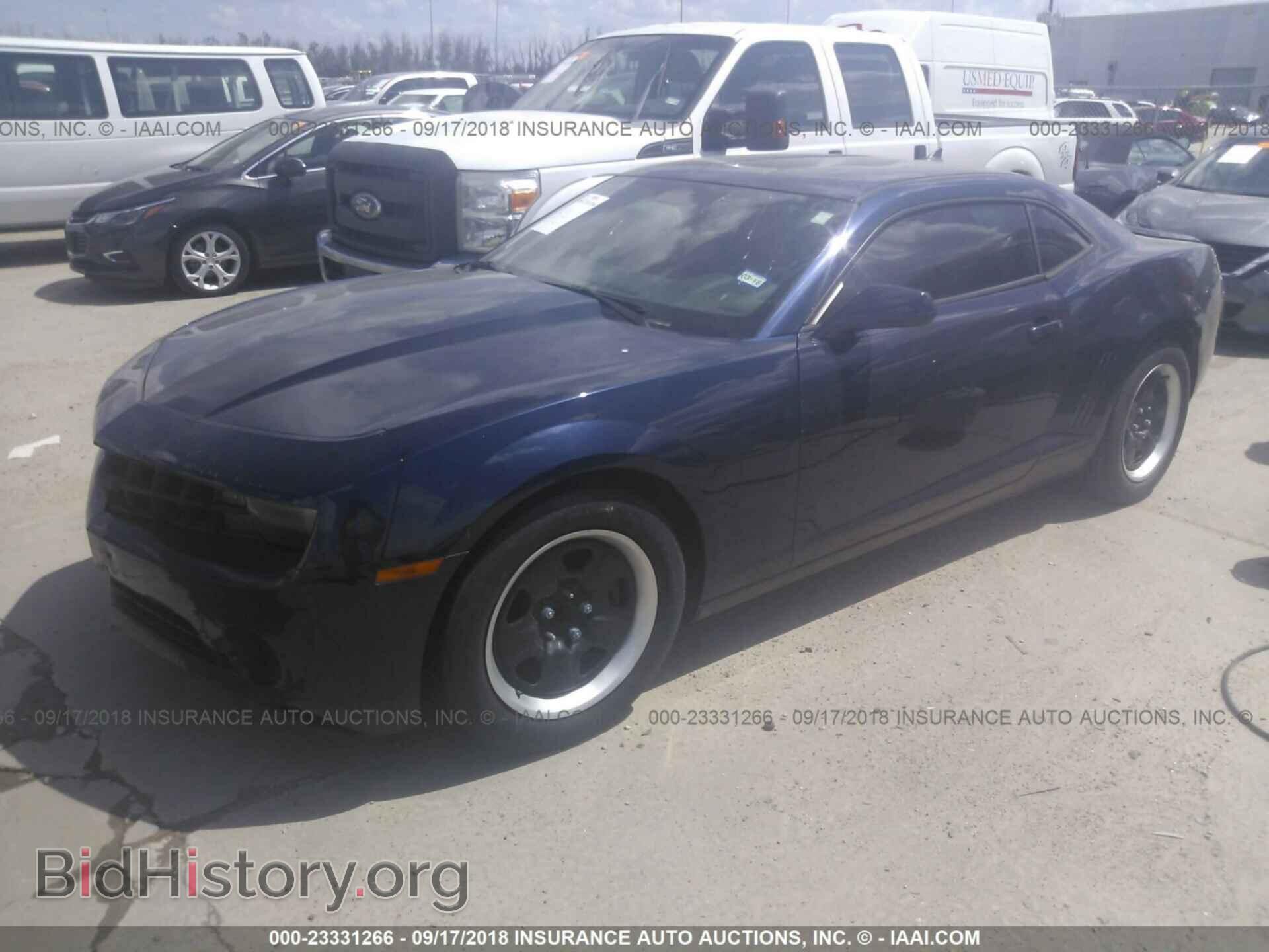 2012 Chevrolet Camaro - VIN: 2G1FA1E38C9200983 - Фото 2