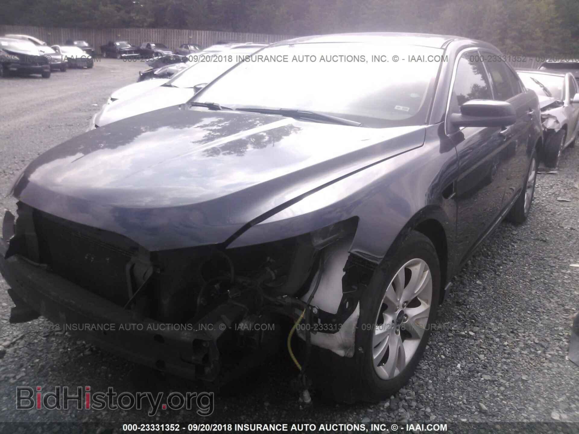 2011 FORD TAURUS - VIN: 1FAHP2EW6BG190040 - Фото 2
