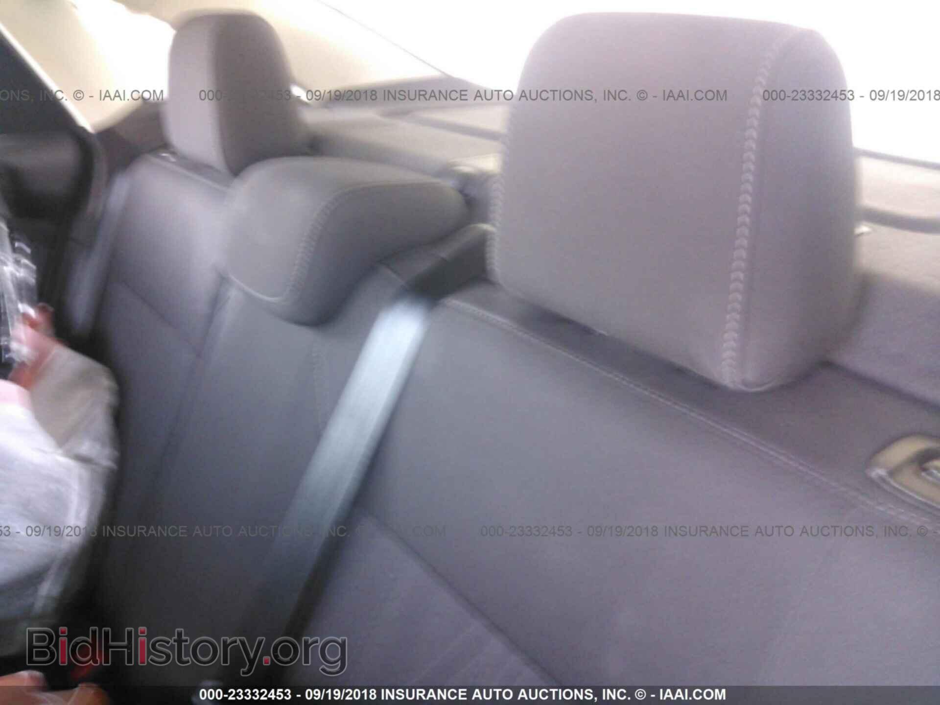 2017 Ford Focus - VIN: 1FADP3E23HL277489 - Photo 8