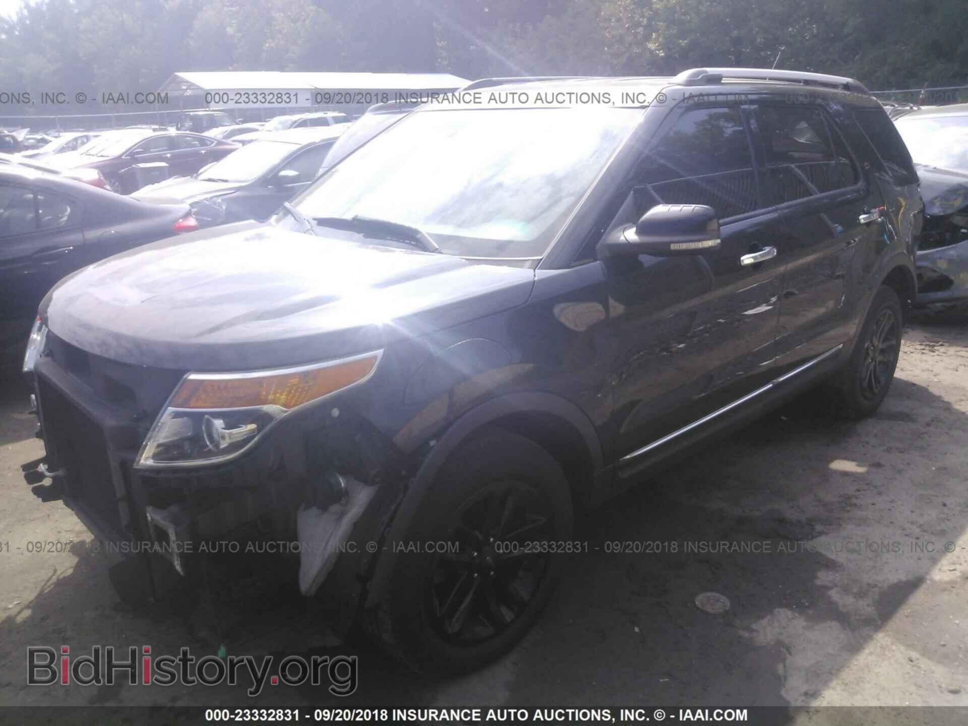 2012 Ford Explorer - VIN: 1FMHK8D88CGA59557 - Фото 2