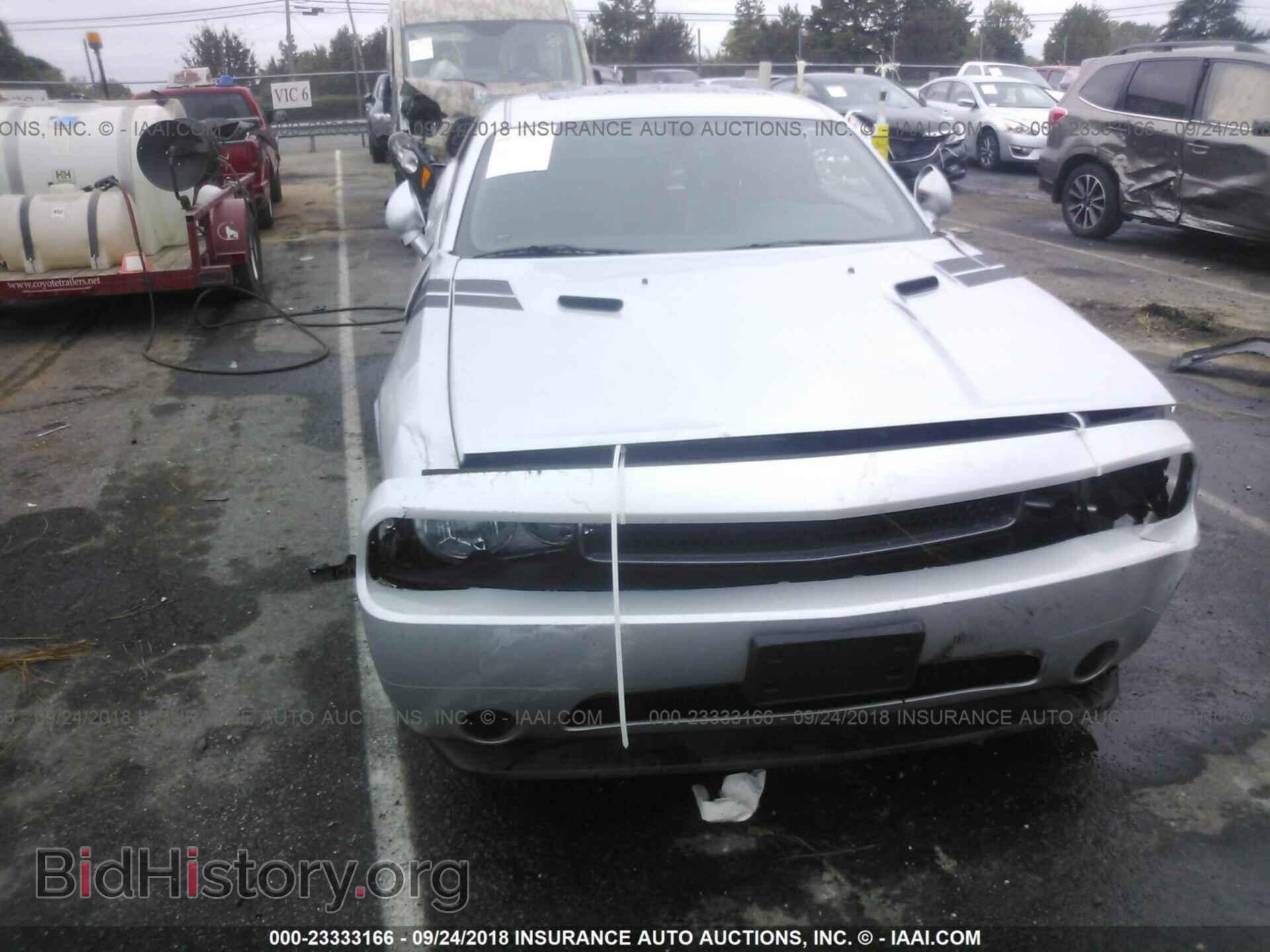 2012 Dodge Challenger - VIN: 2C3CDYAG2CH269813 - Photo 6