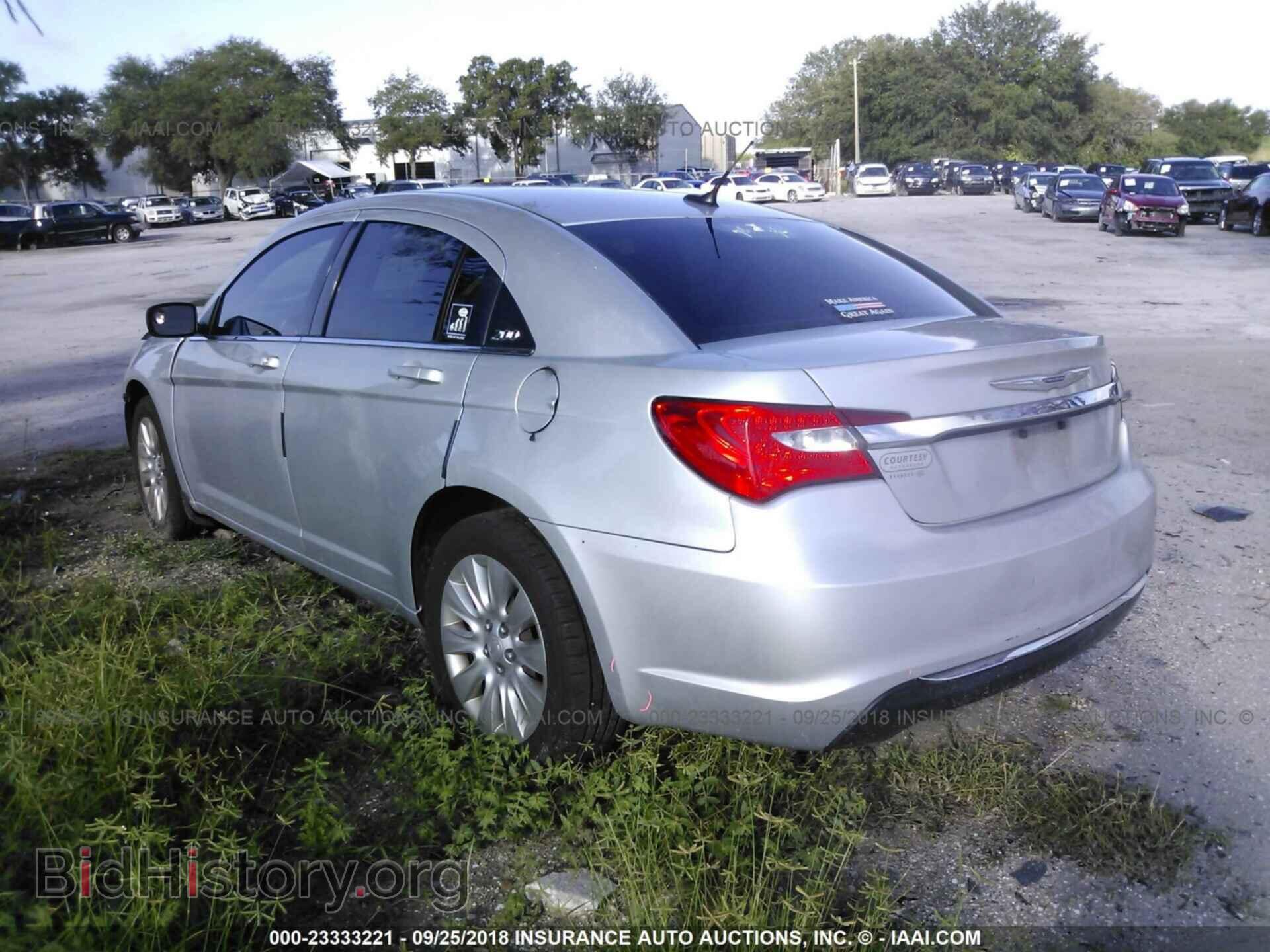 2012 Chrysler 200 - VIN: 1C3CCBAB2CN296148 - Фото 3