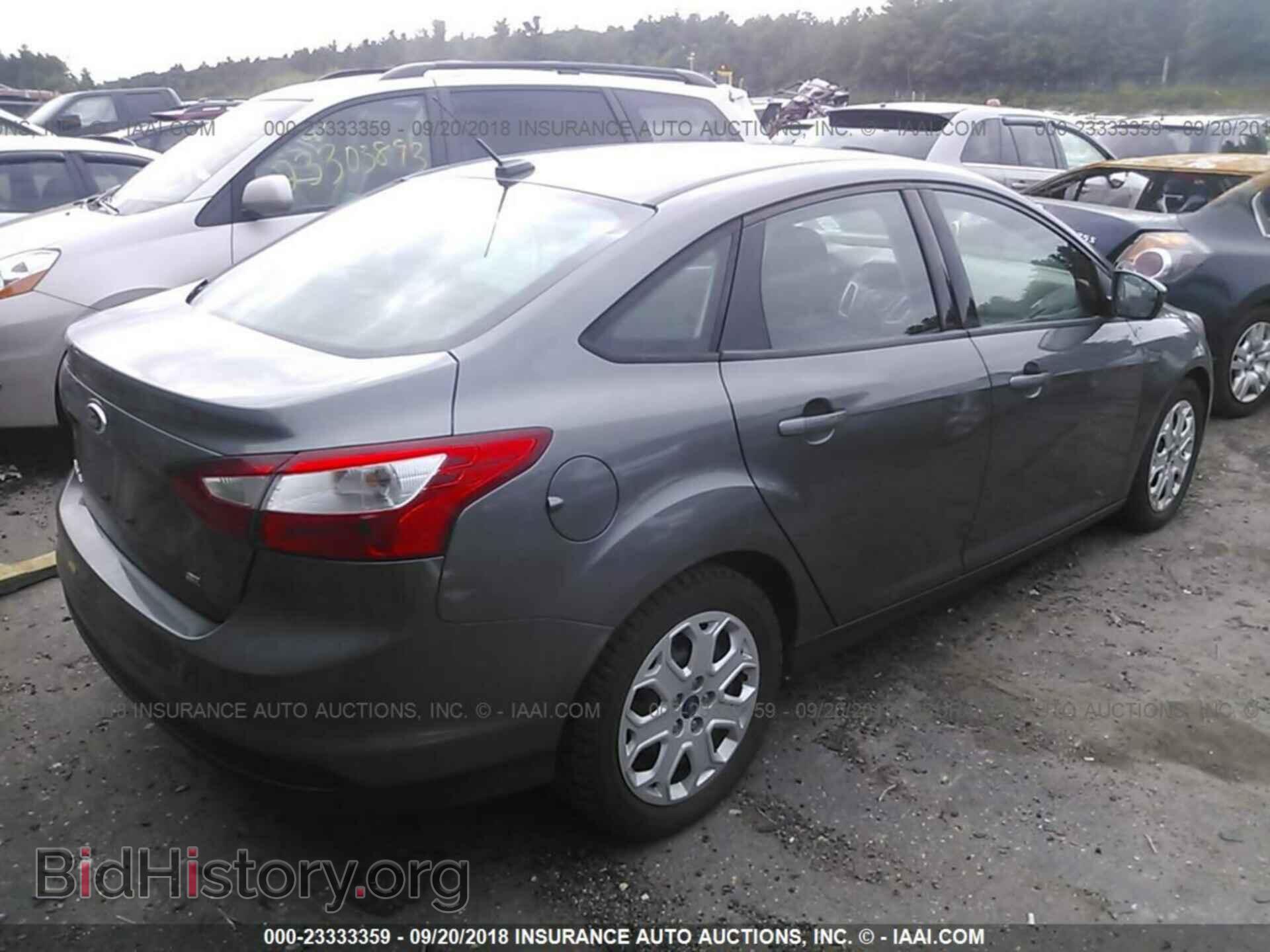 2012 Ford Focus - VIN: 1FAHP3F22CL407030 - Фото 4