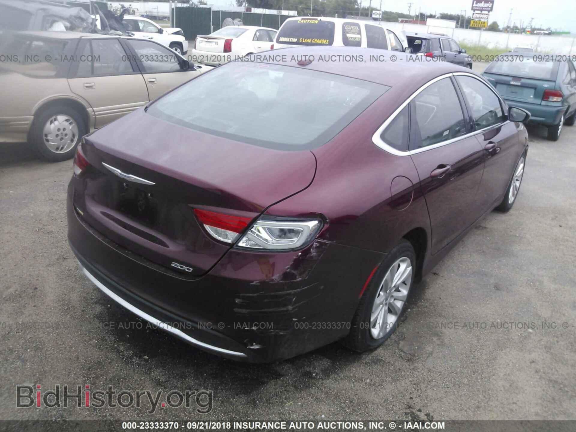 2015 Chrysler 200 - VIN: 1C3CCCAB1FN688726 - Photo 4