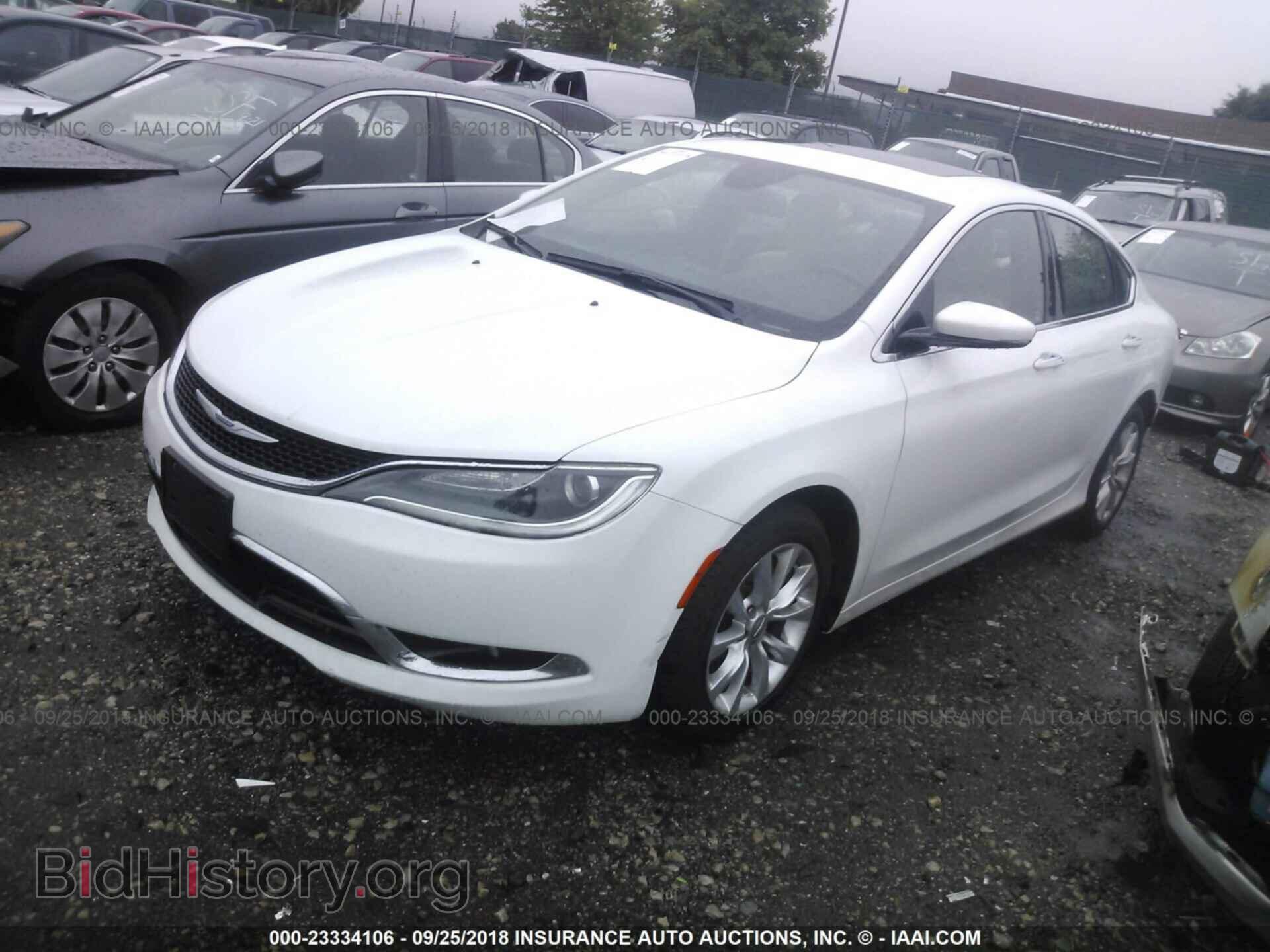 2015 Chrysler 200 - VIN: 1C3CCCCG3FN622543 - Photo 2