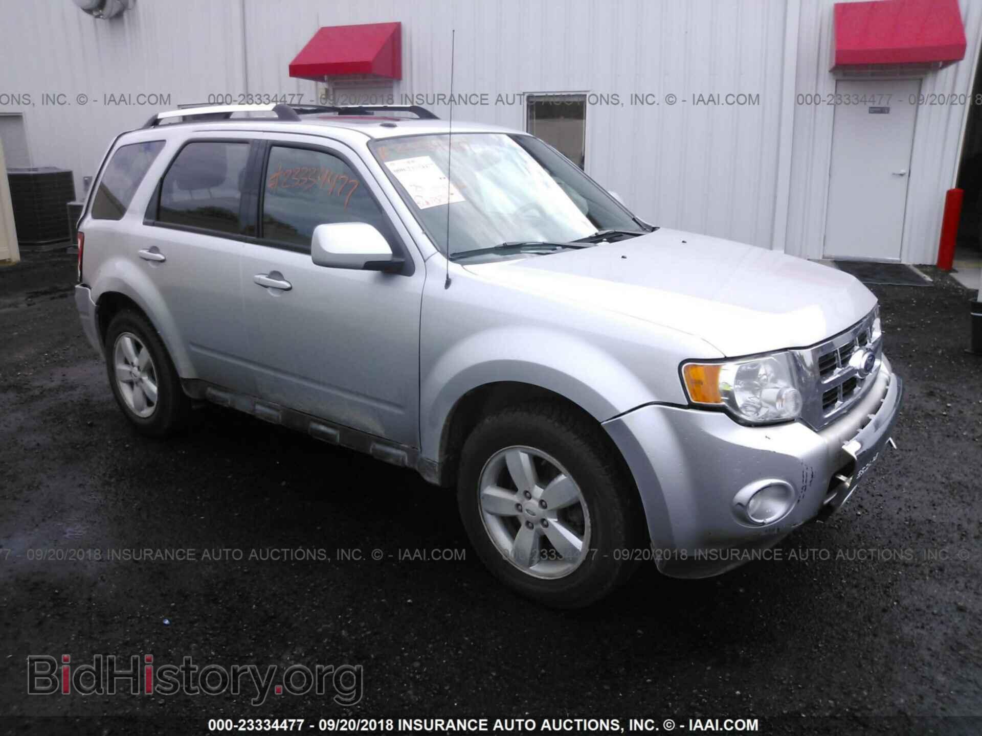 Photo 1FMCU9EG2BKA20975 - Ford Escape 2011