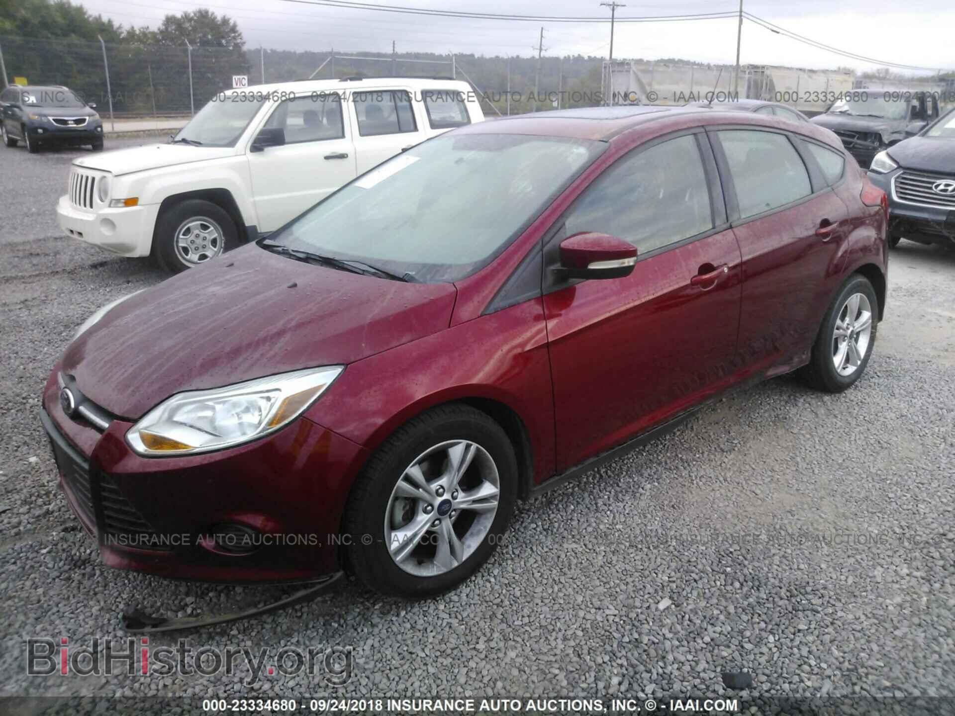 2014 Ford Focus - VIN: 1FADP3K24EL251614 - Фото 2
