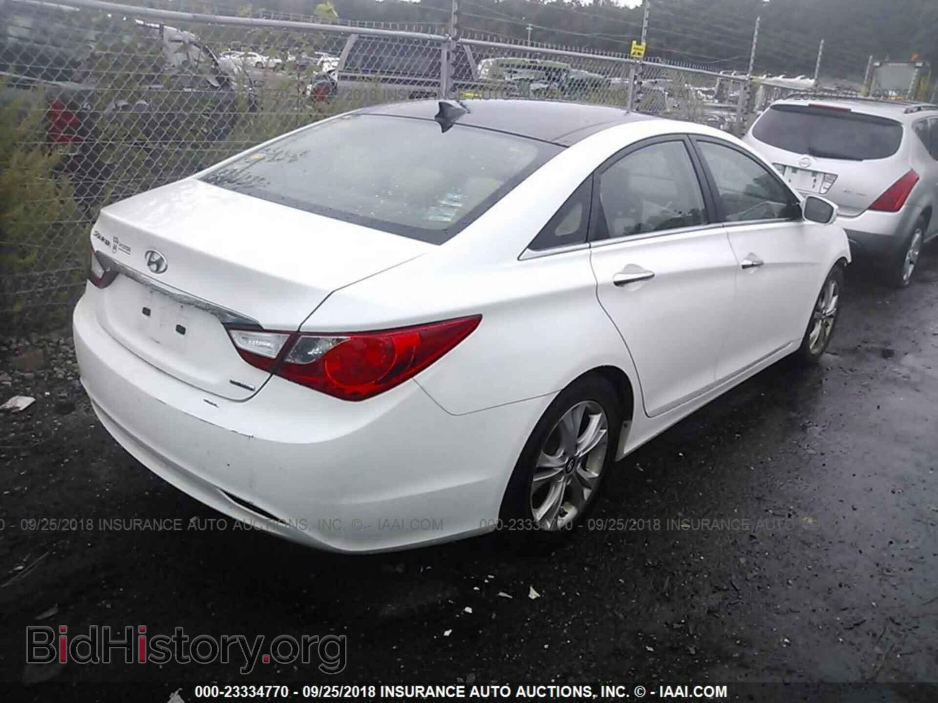 2012 Hyundai Sonata - VIN: 5NPEC4AC9CH437676 - Фото 4