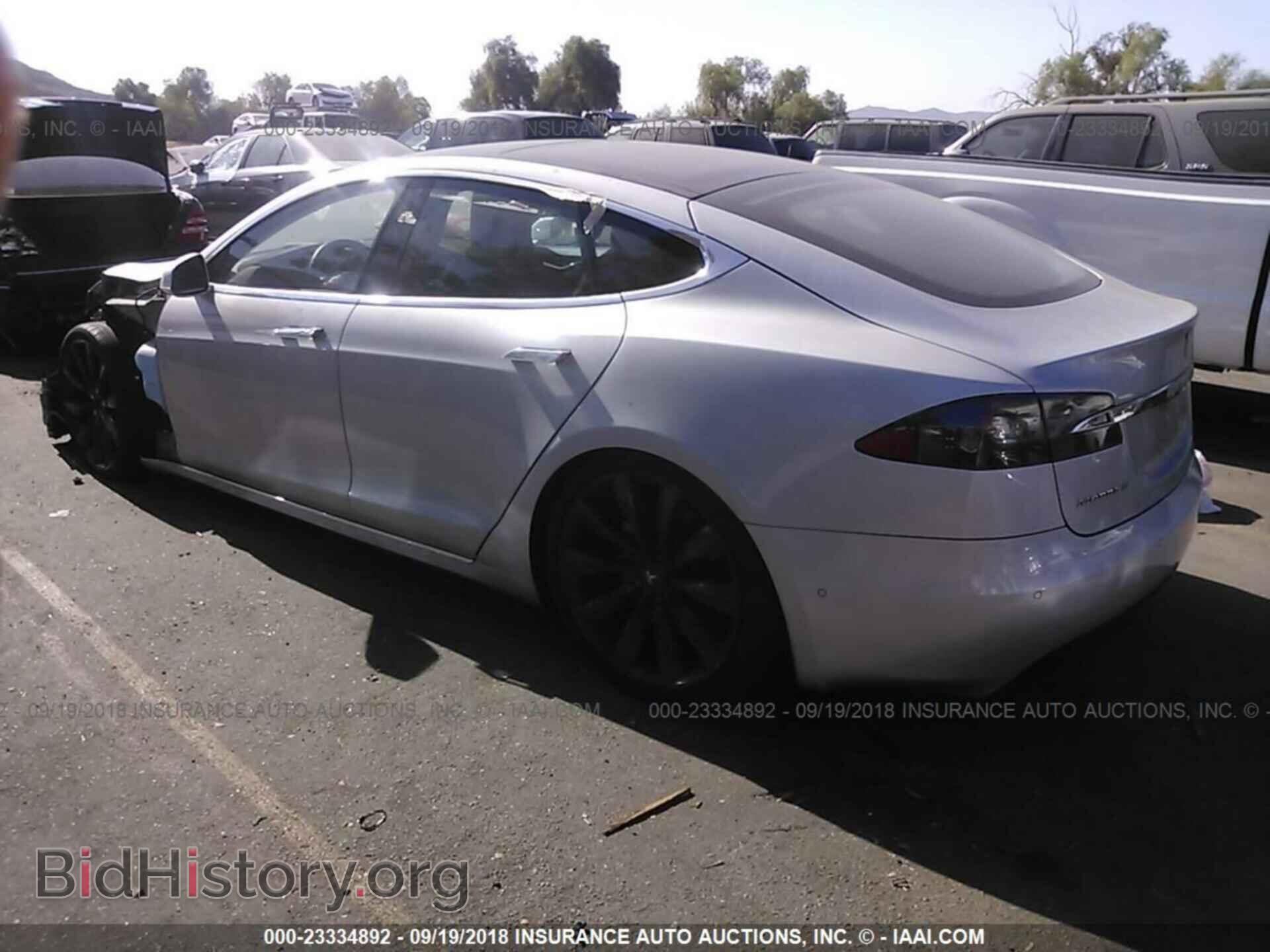2016 TESLA MODEL S - VIN: 5YJSA1E23GF144322 - Фото 3