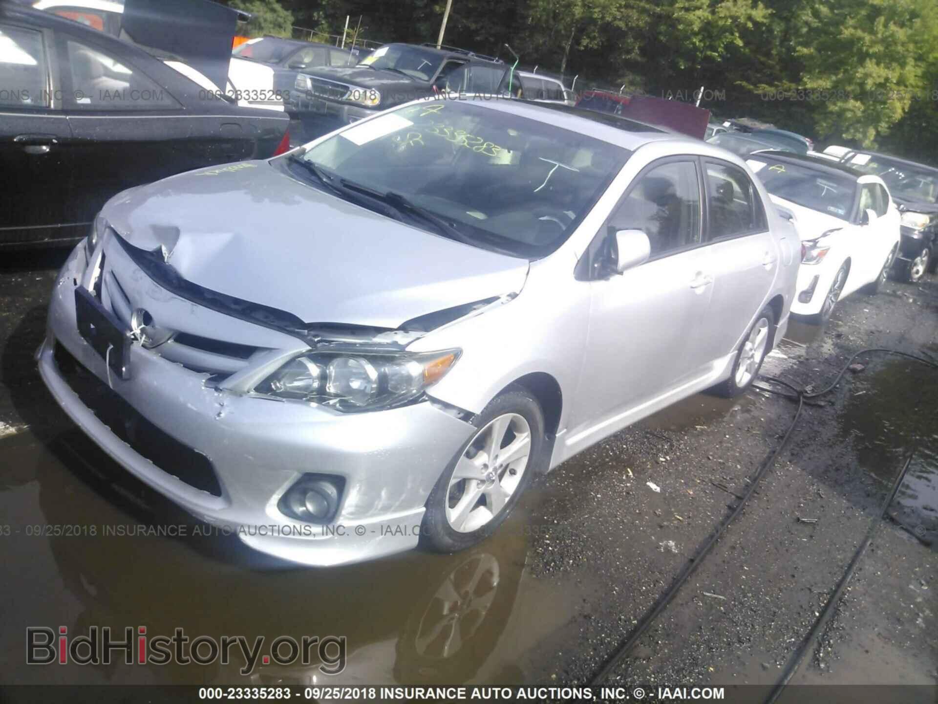 2011 Toyota Corolla - VIN: 2T1BU4EEXBC665666 - Фото 2