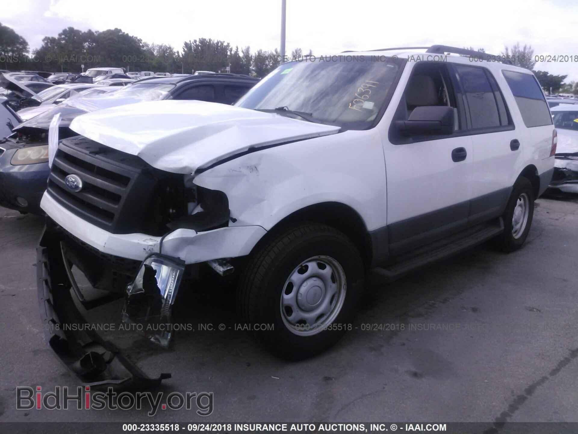 2011 Ford Expedition - VIN: 1FMJU1F51BEF06391 - Фото 2