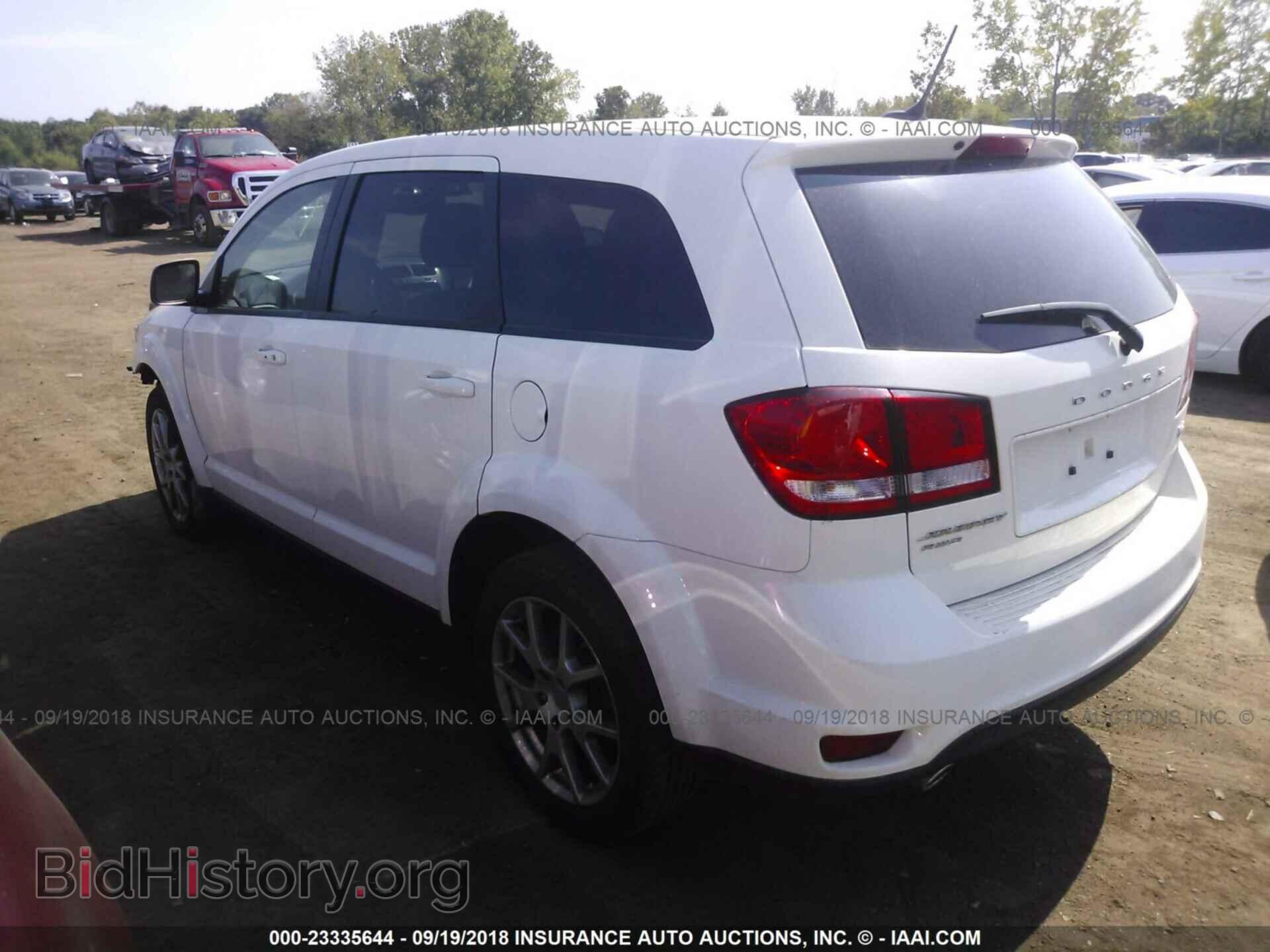 2015 Dodge Journey - VIN: 3C4PDDEG5FT633363 - Photo 3