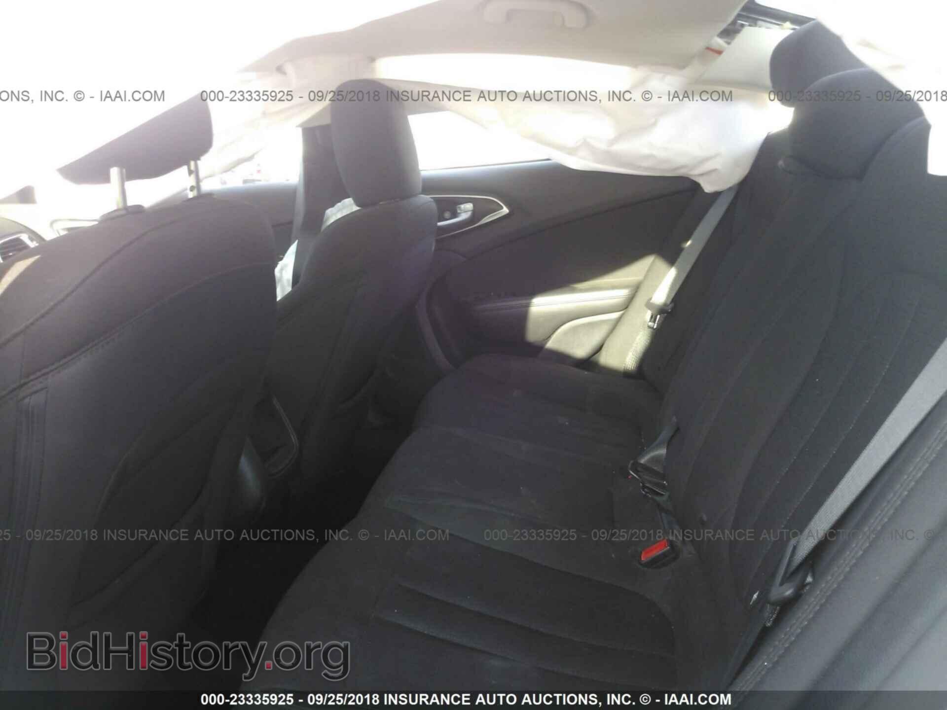 2015 Chrysler 200 - VIN: 1C3CCCABXFN699899 - Photo 8