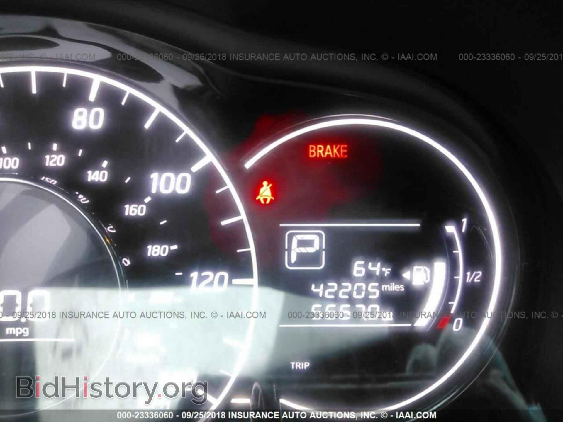 2015 Nissan Versa note - VIN: 3N1CE2CP2FL425706 - Photo 7