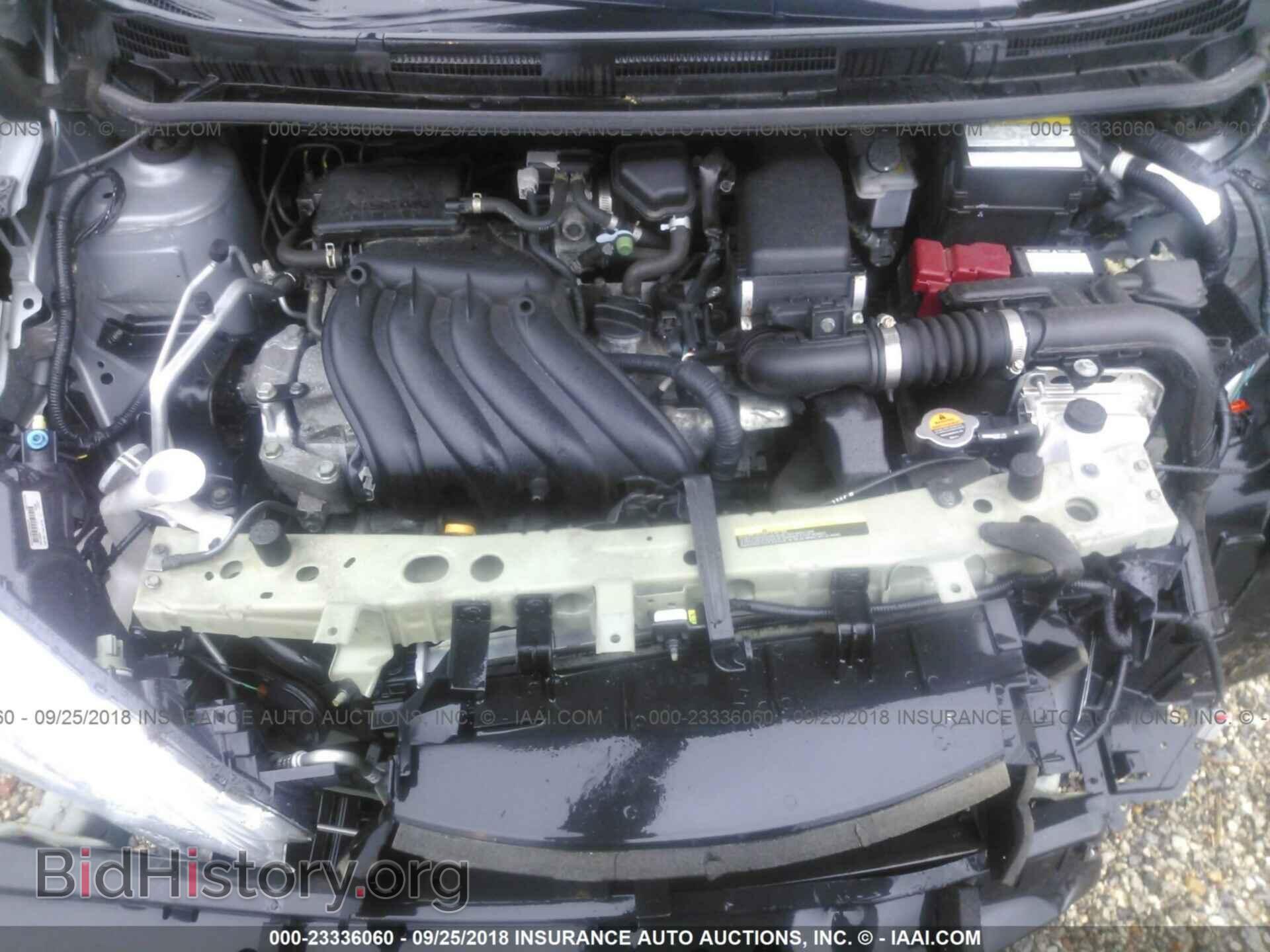 2015 Nissan Versa note - VIN: 3N1CE2CP2FL425706 - Photo 10