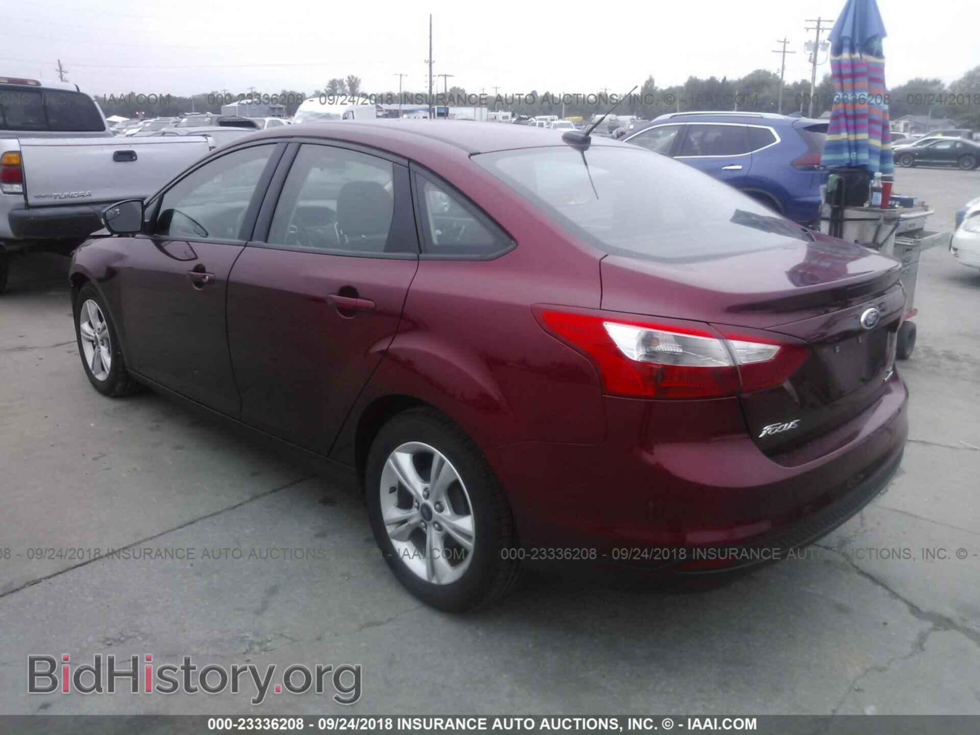 2013 Ford Focus - VIN: 1FADP3F2XDL360605 - Photo 3