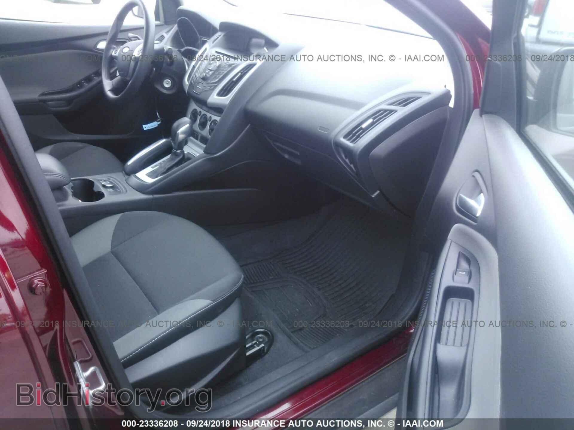 2013 Ford Focus - VIN: 1FADP3F2XDL360605 - Photo 5