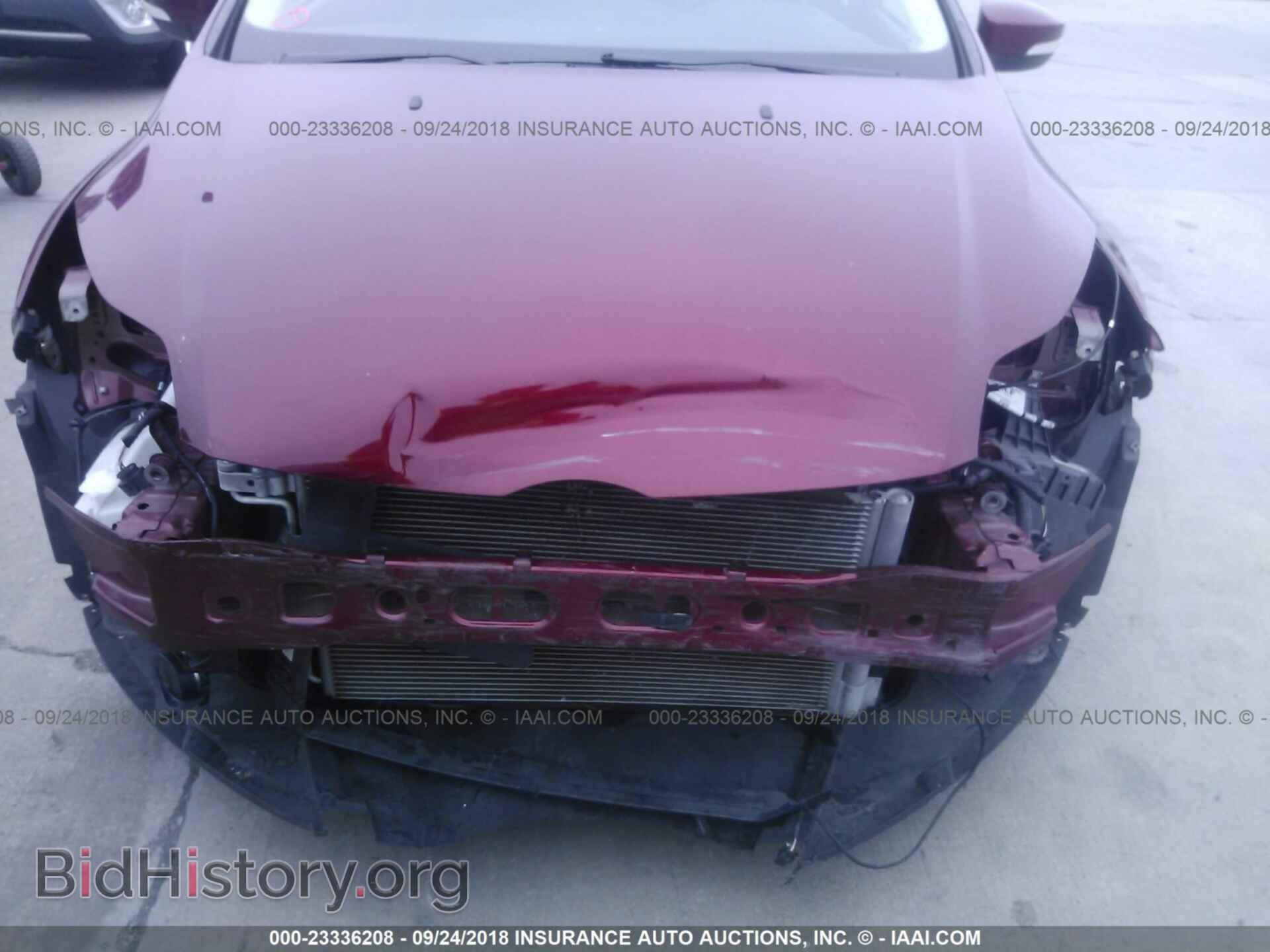 2013 Ford Focus - VIN: 1FADP3F2XDL360605 - Photo 6