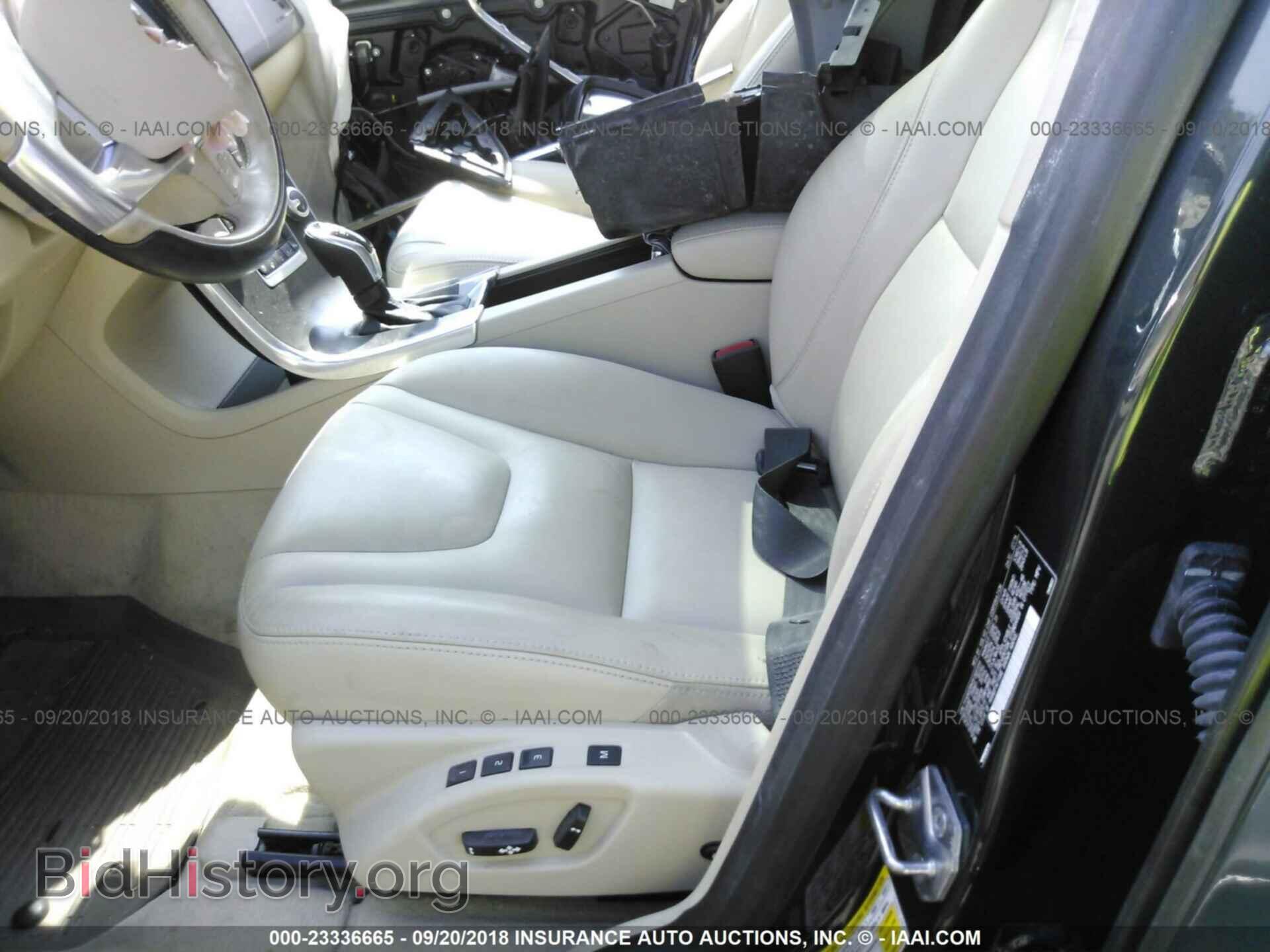 2015 Volvo Xc60 - VIN: YV4902RM3F2651111 - Фото 8