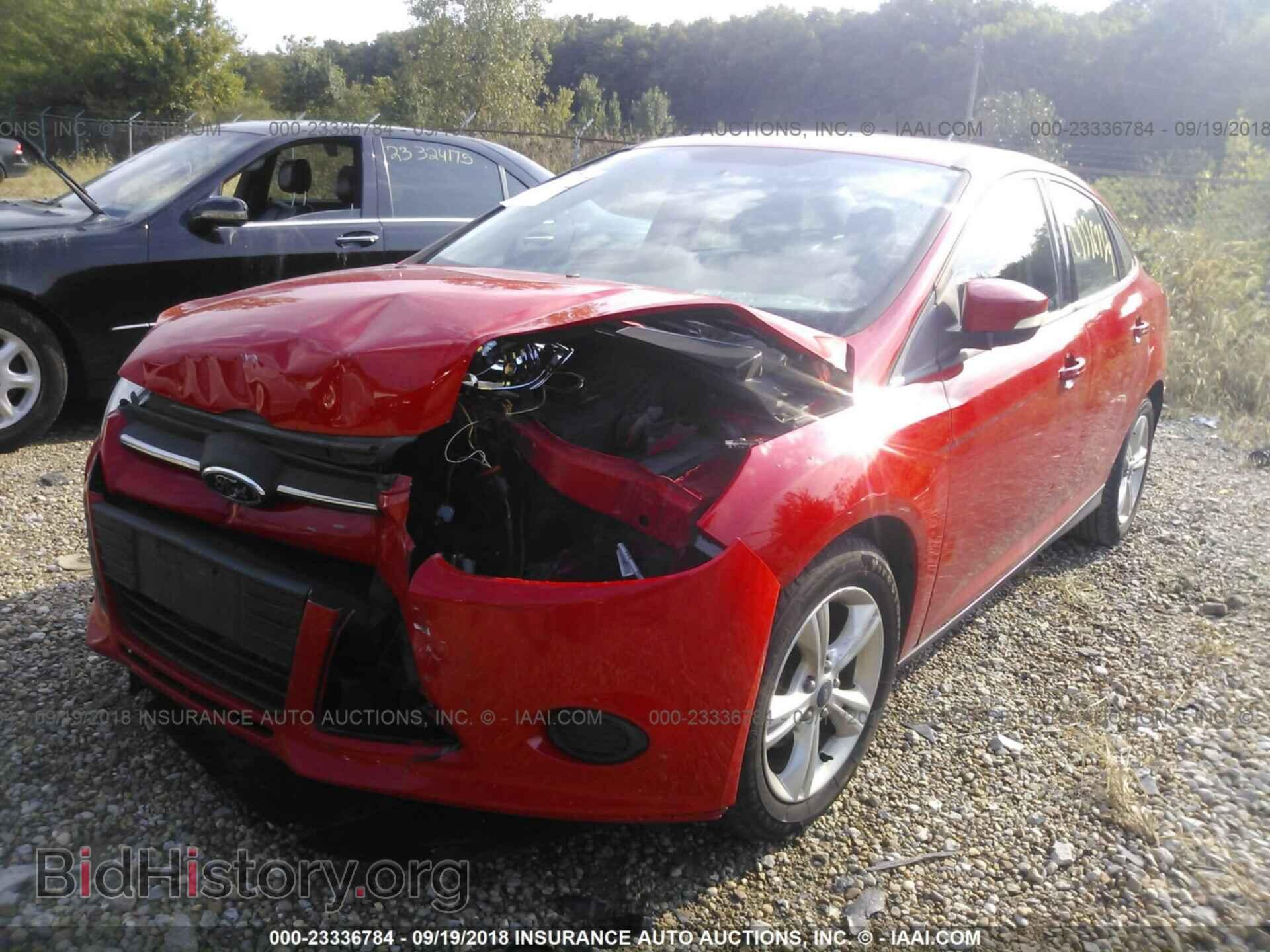2013 Ford Focus - VIN: 1FADP3F20DL188309 - Photo 2