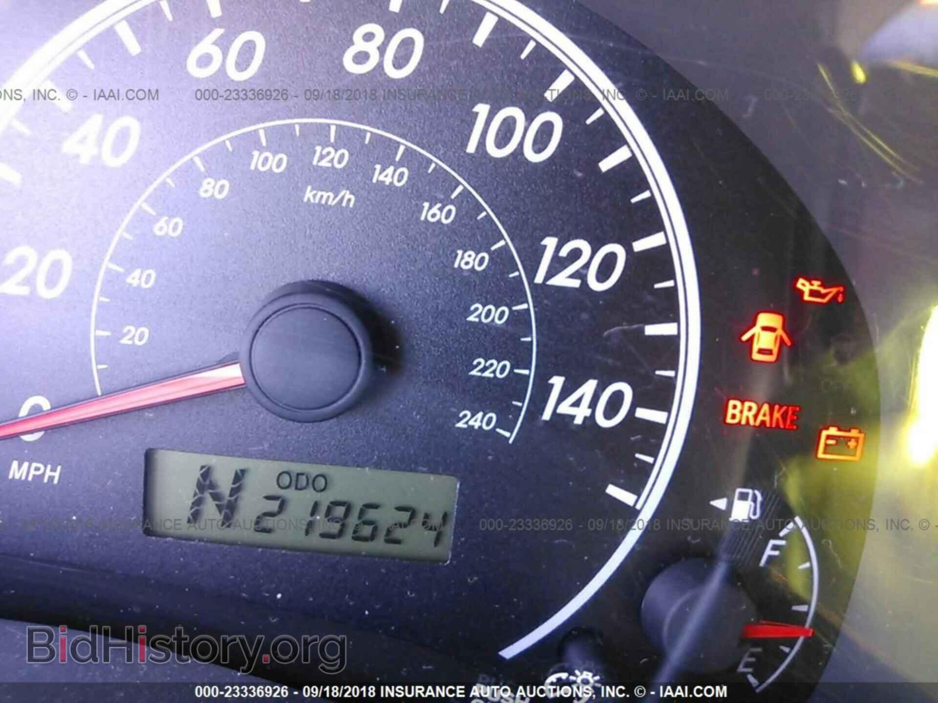 2011 Toyota Corolla - VIN: 2T1BU4EEXBC601112 - Фото 7