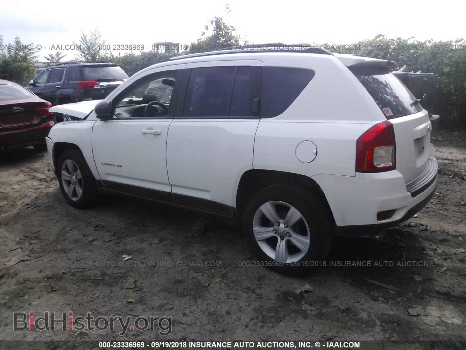 2011 JEEP COMPASS - VIN: 1J4NT1FB0BD139580 - Фото 3