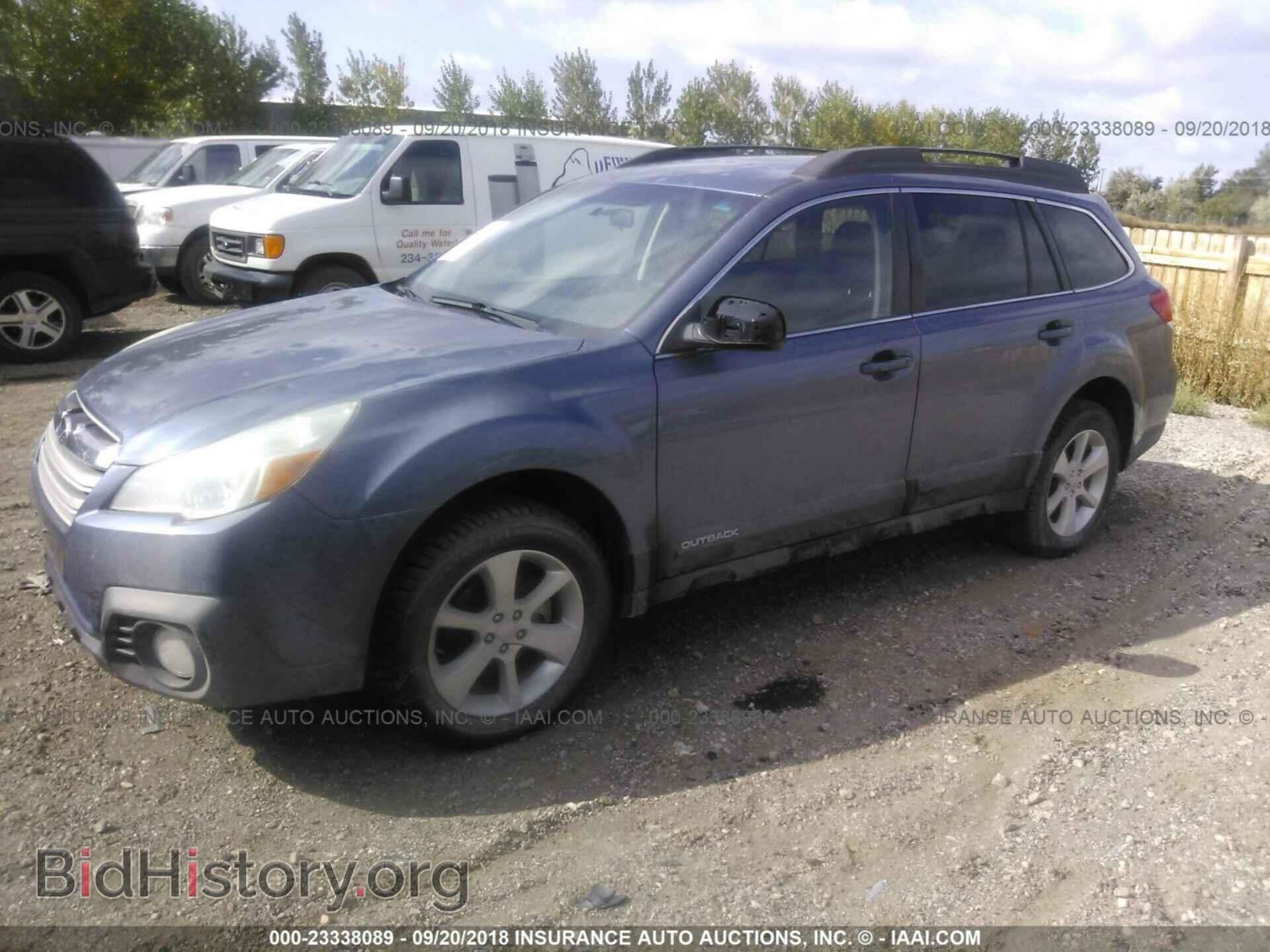 2013 Subaru Outback - VIN: 4S4BRBCC6D3299039 - Photo 2