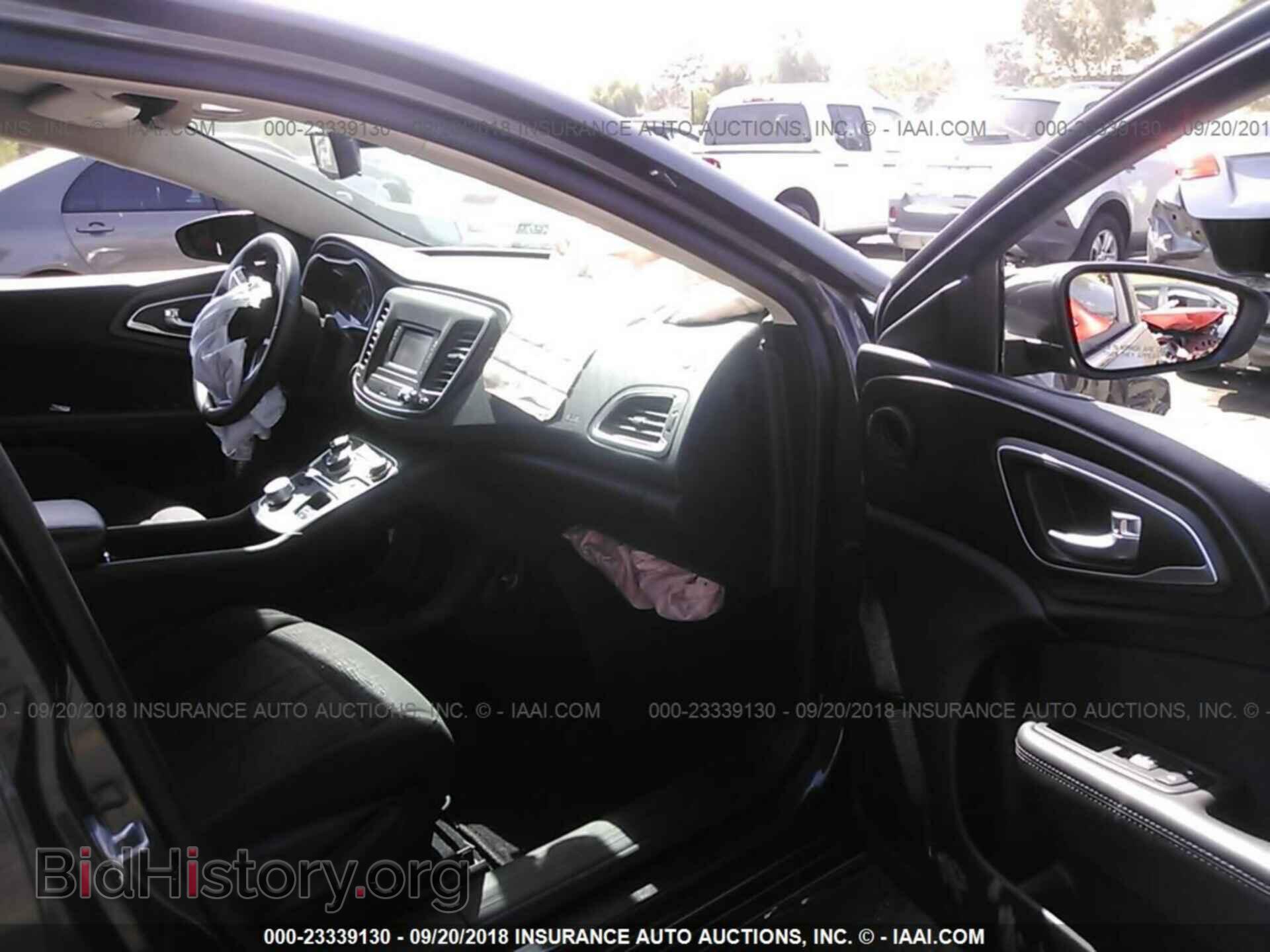 2015 CHRYSLER 200 - VIN: 1C3CCCAB7FN627302 - Photo 5