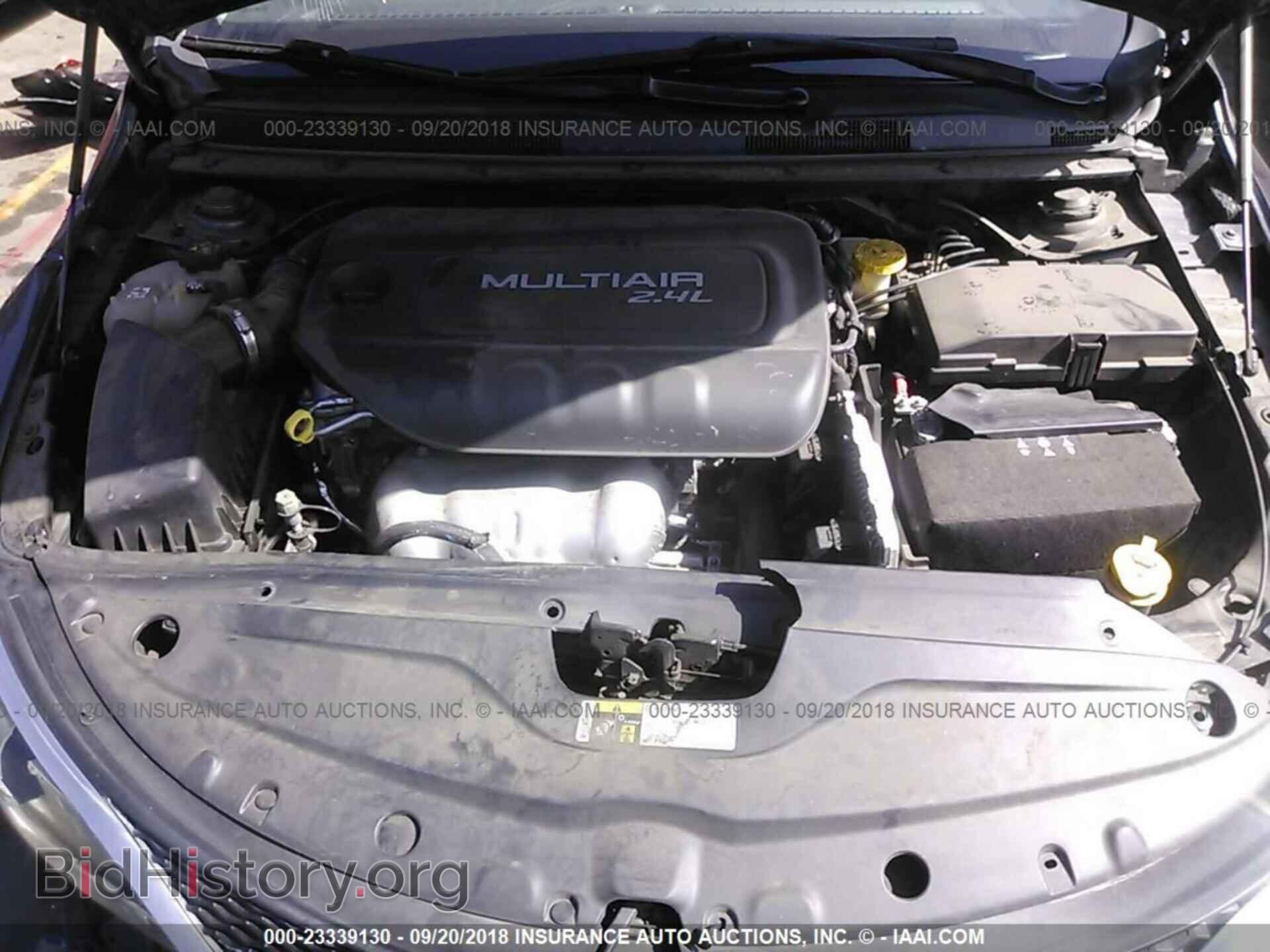 2015 CHRYSLER 200 - VIN: 1C3CCCAB7FN627302 - Photo 10