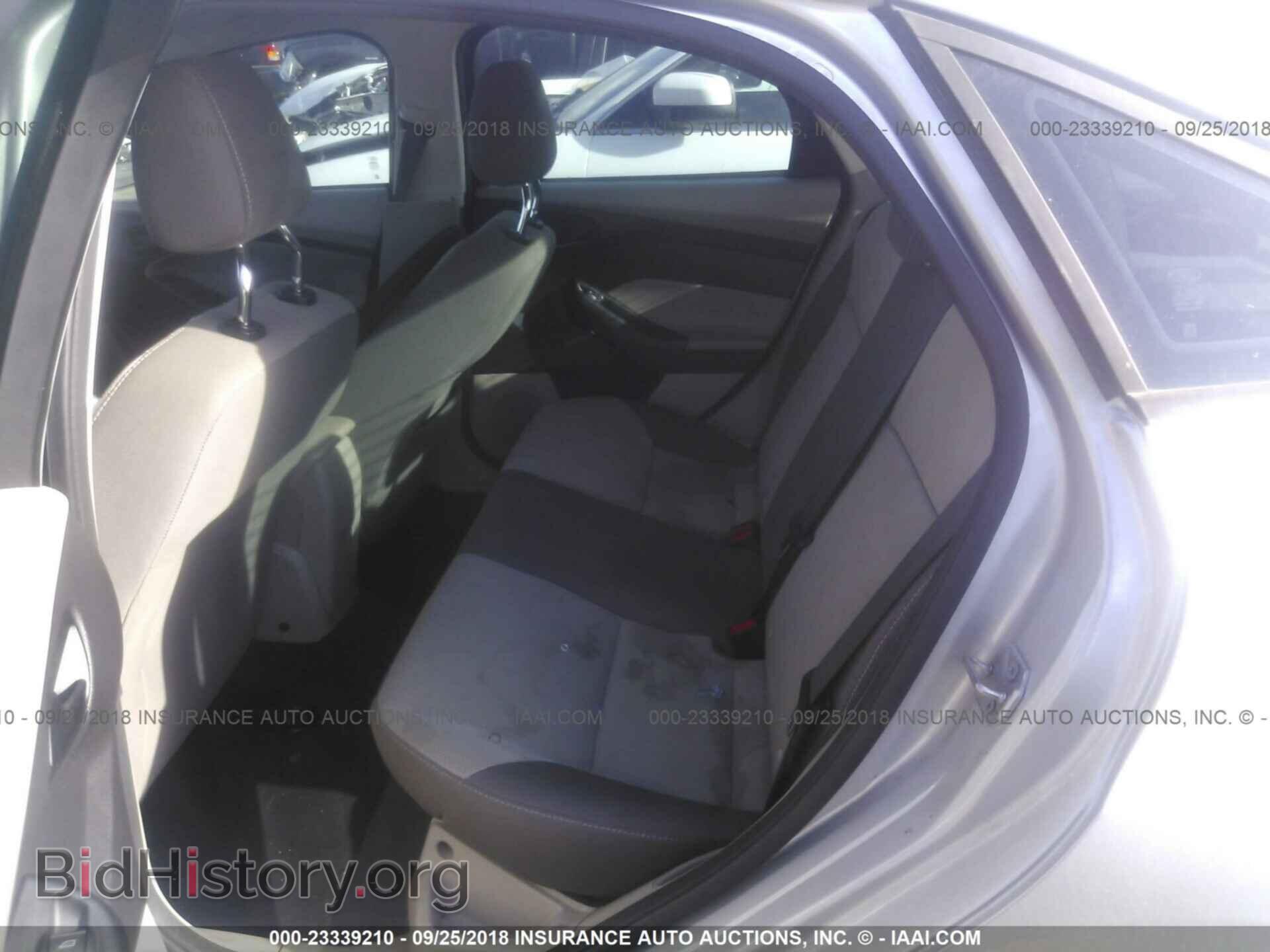 2012 Ford Focus - VIN: 1FAHP3F2XCL294508 - Фото 8