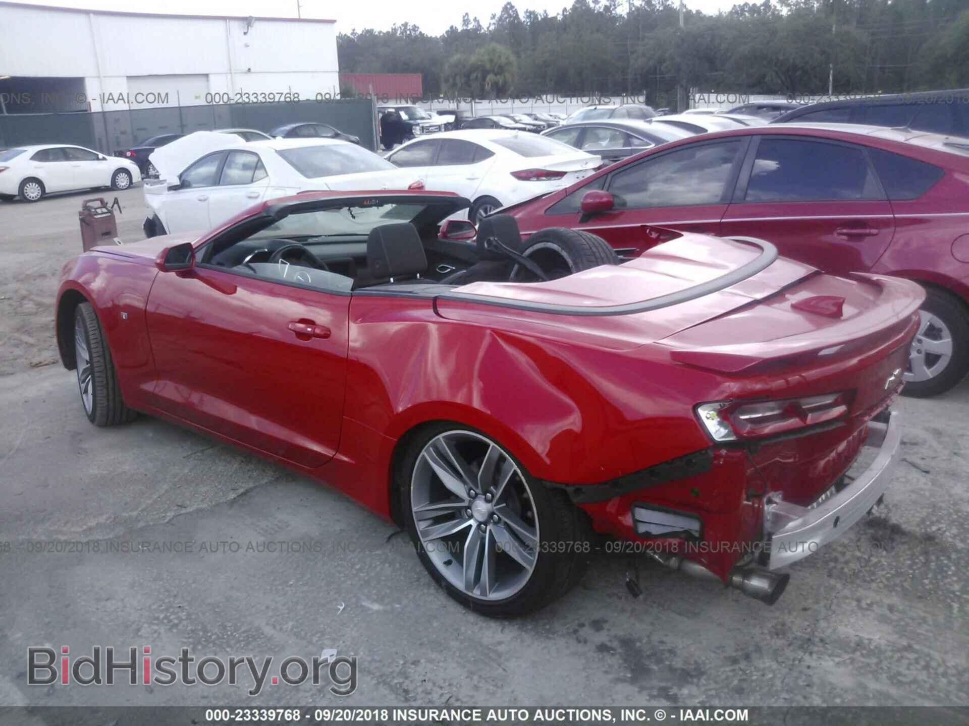 2018 Chevrolet Camaro - VIN: 1G1FB3DS7J0155818 - Фото 3