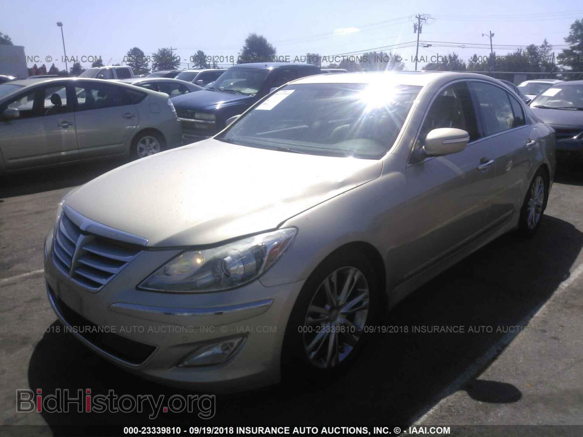 2012 Hyundai Genesis - VIN: KMHGC4DD4CU185401 - Фото 6