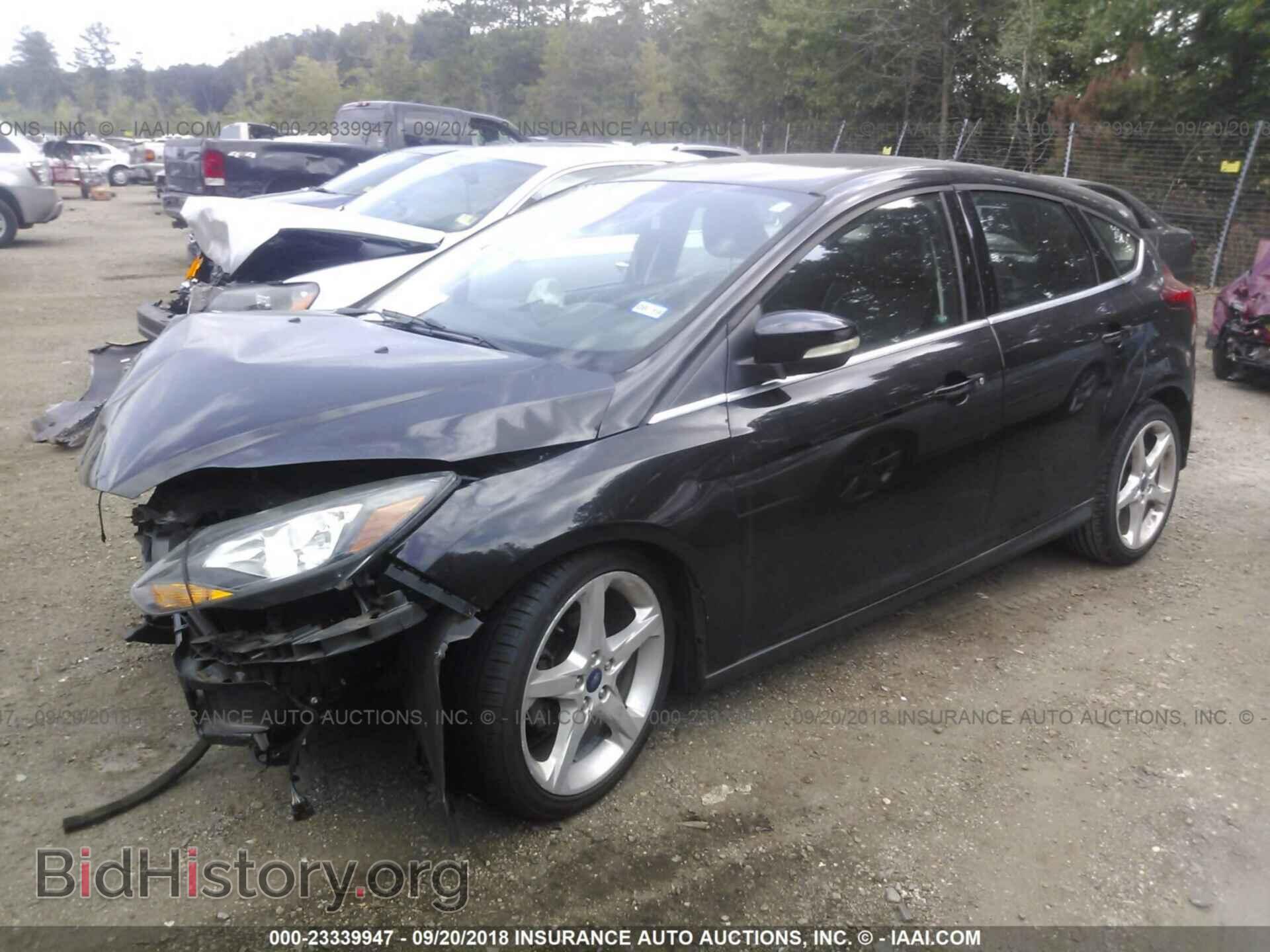 2012 Ford Focus - VIN: 1FAHP3N25CL461939 - Фото 2