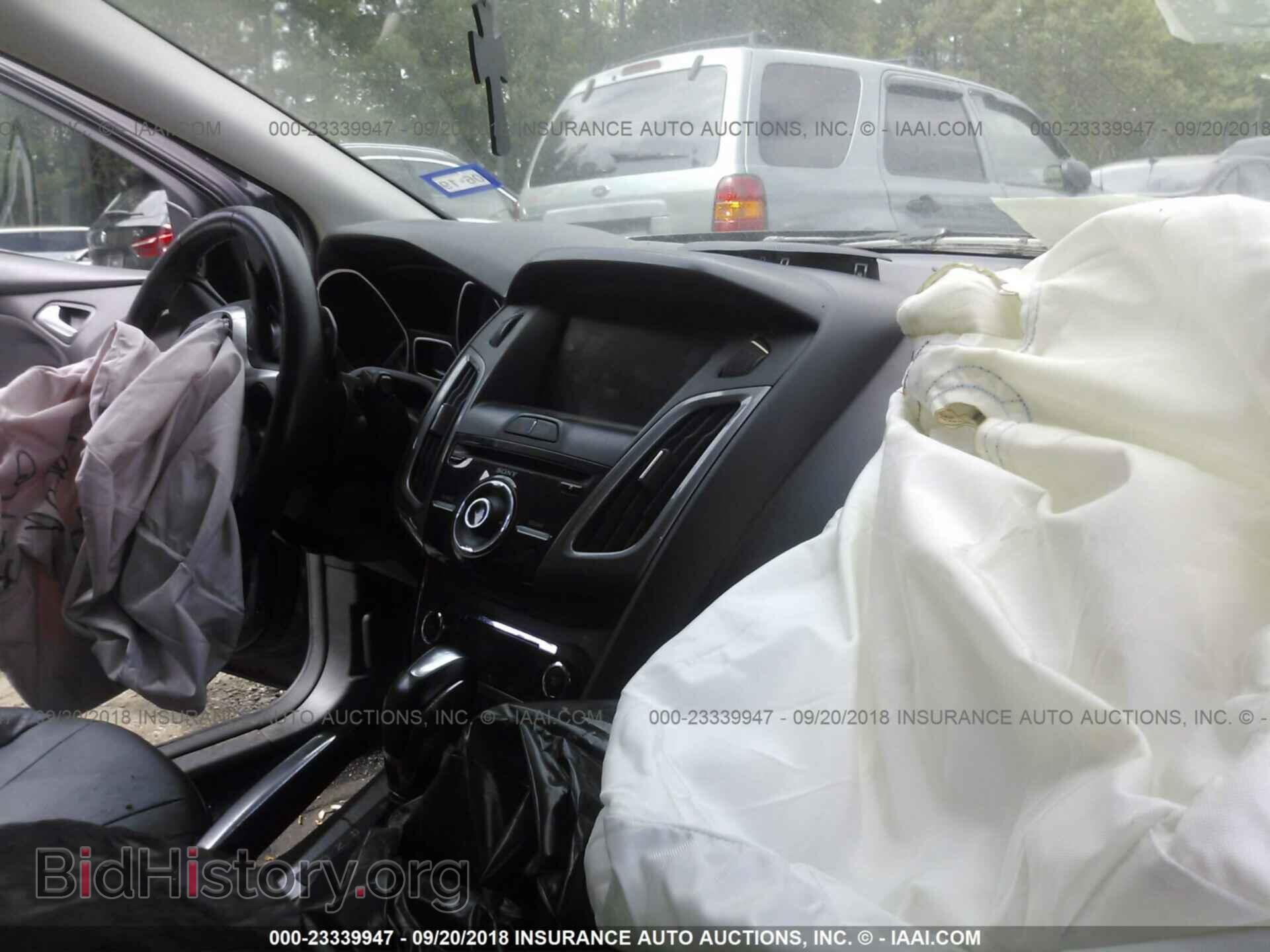 2012 Ford Focus - VIN: 1FAHP3N25CL461939 - Фото 5