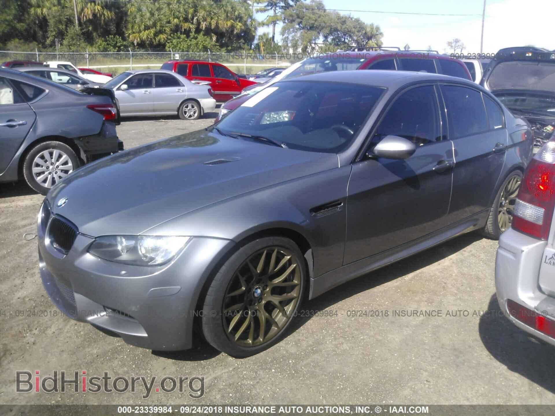 2011 Bmw M3 - VIN: WBSPM9C58BE698774 - Фото 2