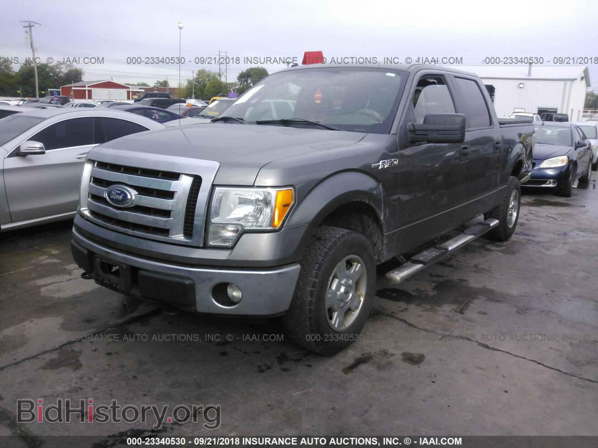 2011 Ford F150 - VIN: 1FTFW1EF2BFA15854 - Фото 2