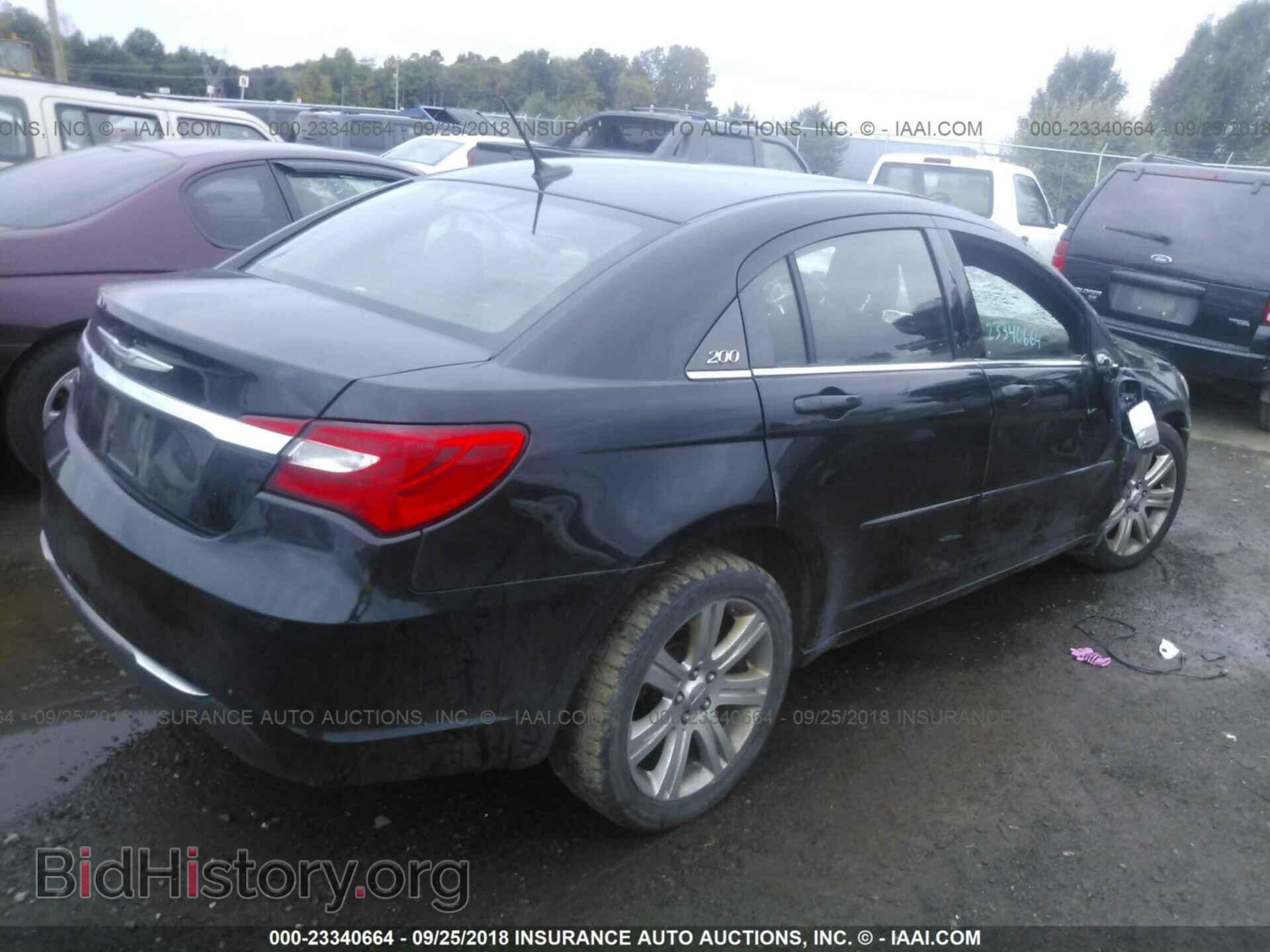 2012 Chrysler 200 - VIN: 1C3CCBBG6CN240675 - Photo 4