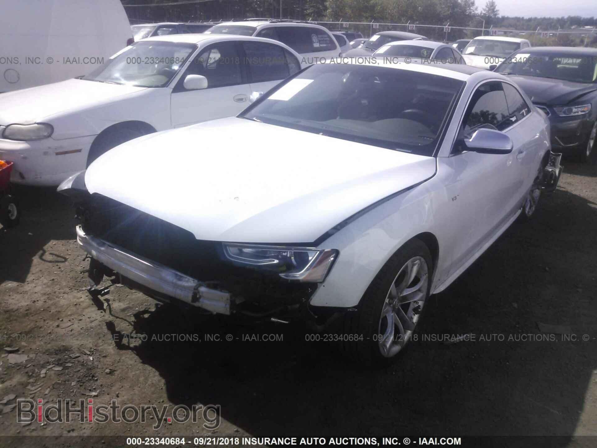 2013 Audi S5 - VIN: WAUVGAFR5DA012123 - Фото 2