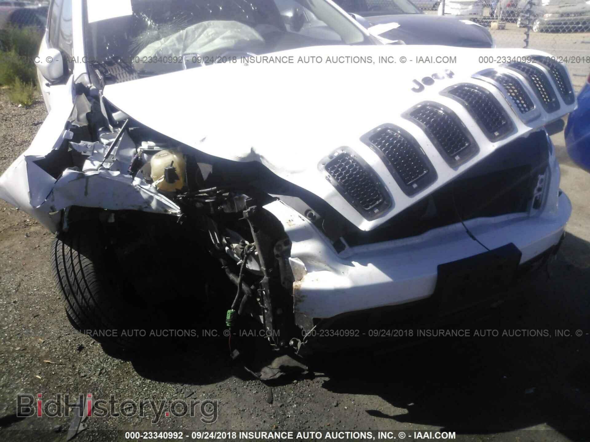 2015 Jeep Cherokee - VIN: 1C4PJLCB6FW683029 - Фото 6