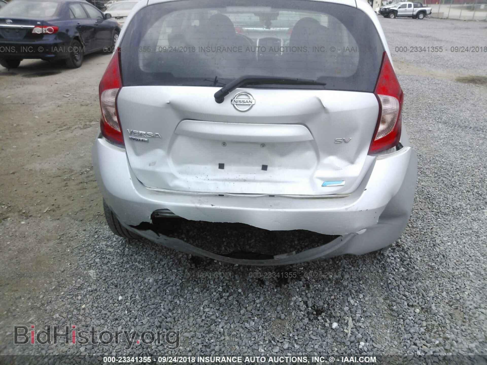 2015 Nissan Versa note - VIN: 3N1CE2CP0FL419032 - Photo 6