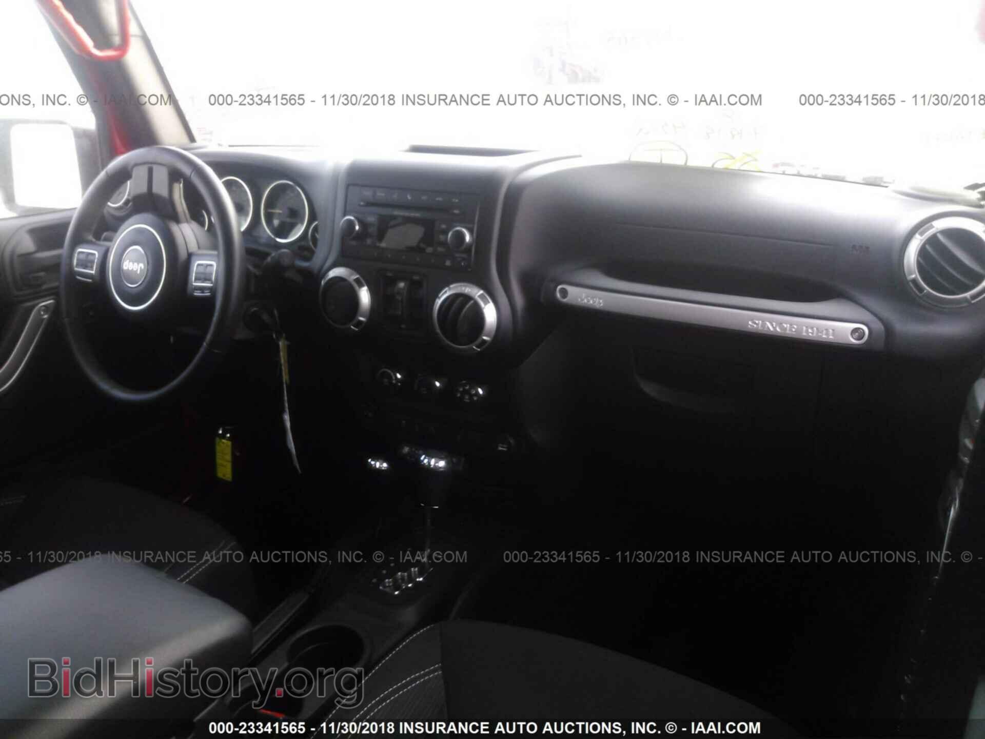 2016 Jeep Wrangler - VIN: 1C4BJWEG7GL240072 - Фото 5