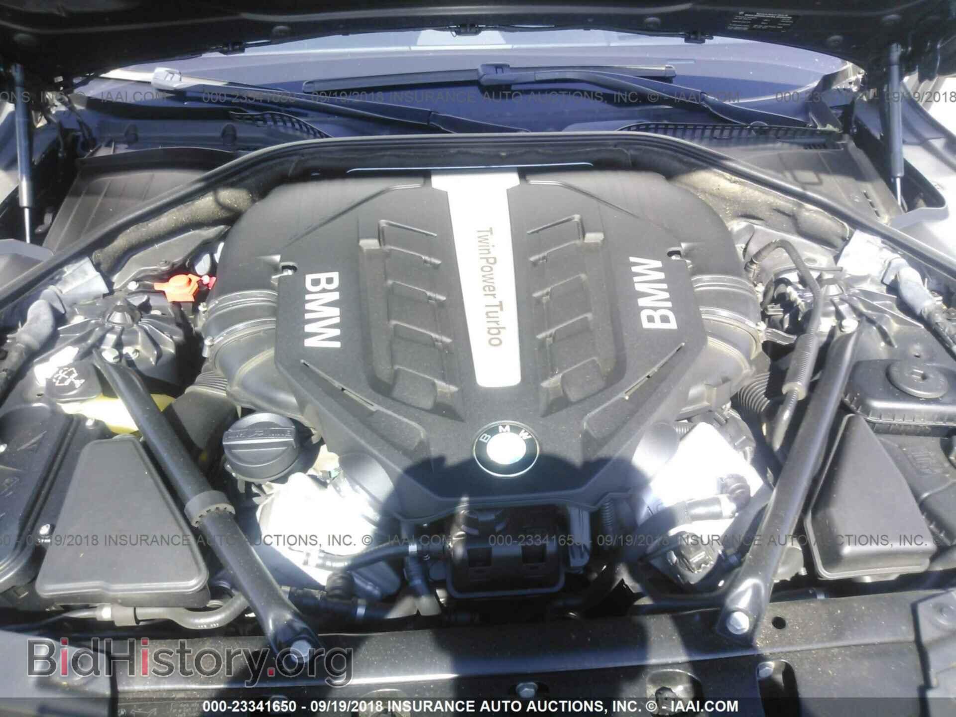 2012 BMW 750 - VIN: WBAKC6C58CC397256 - Фото 10