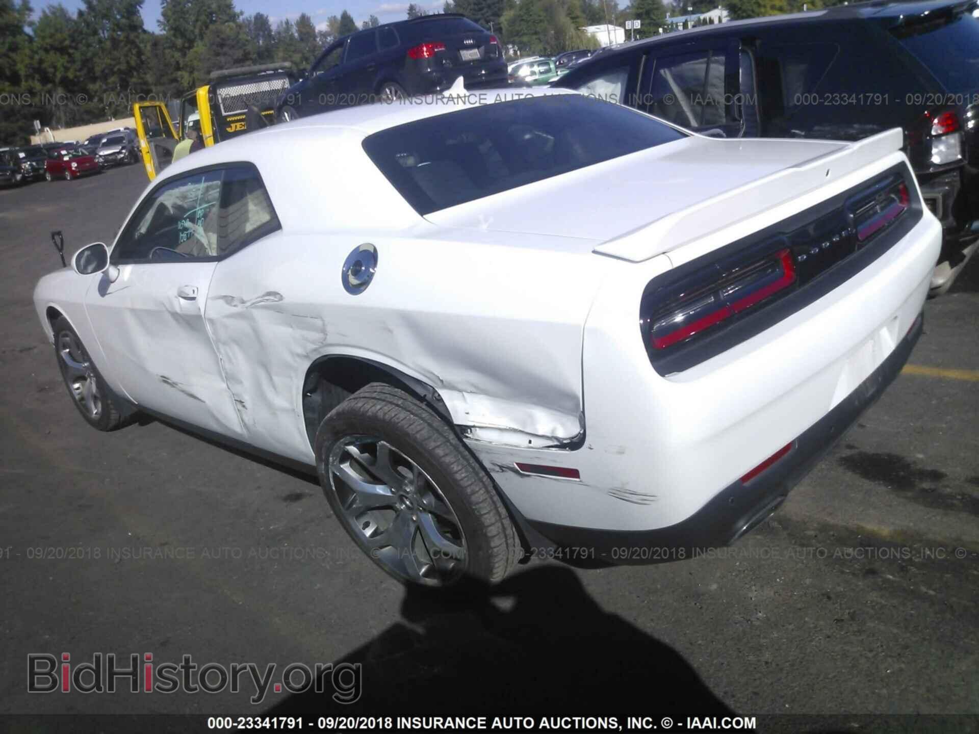 2016 Dodge Challenger - VIN: 2C3CDZAG4GH129354 - Photo 3
