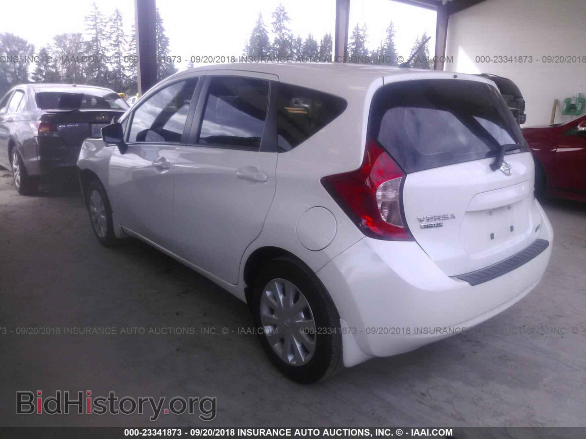 2015 Nissan Versa note - VIN: 3N1CE2CP6FL431475 - Фото 3
